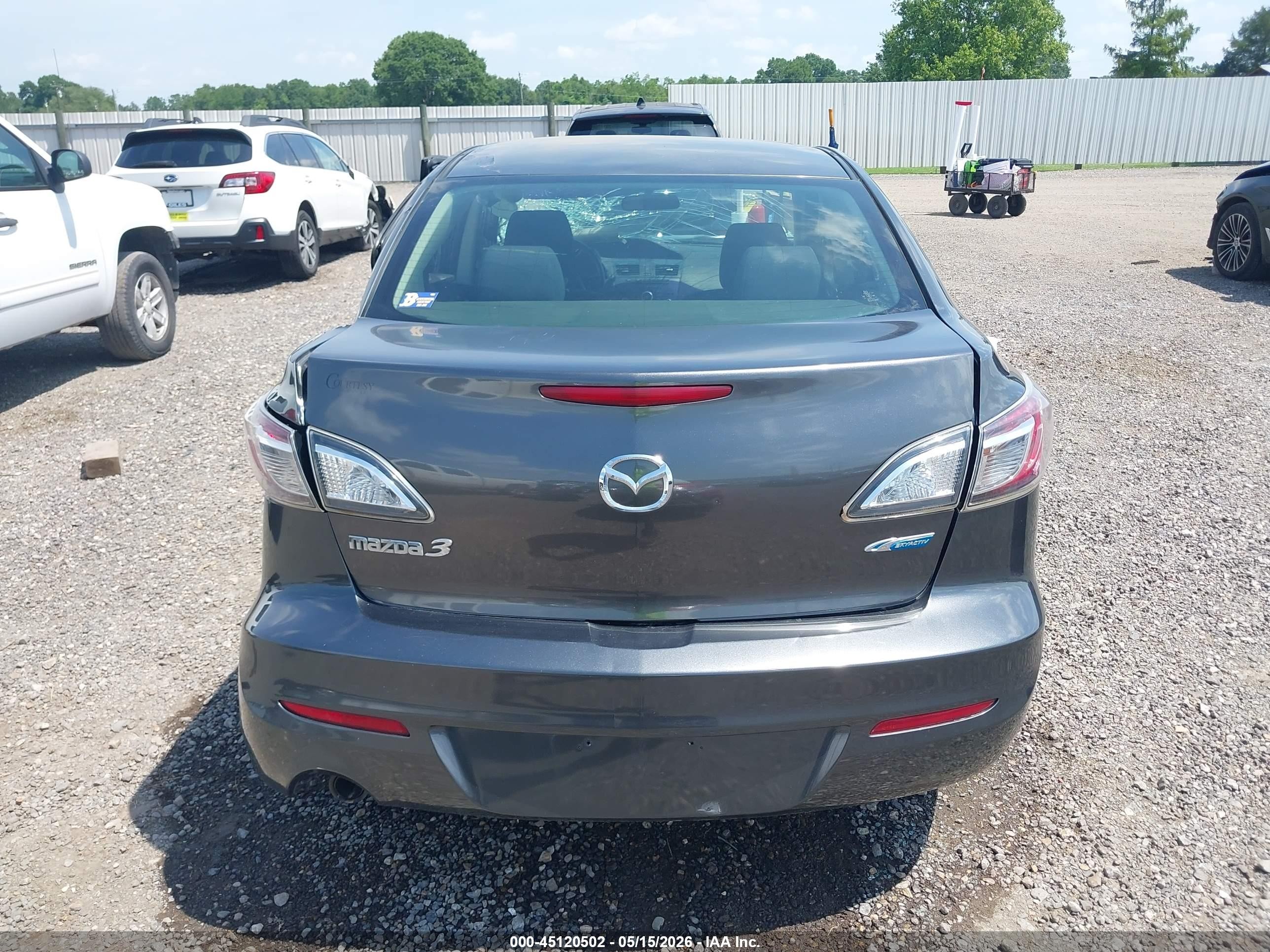 2012 Mazda Mazda3 I Touring Gray vin: JM1BL1V74C1679491