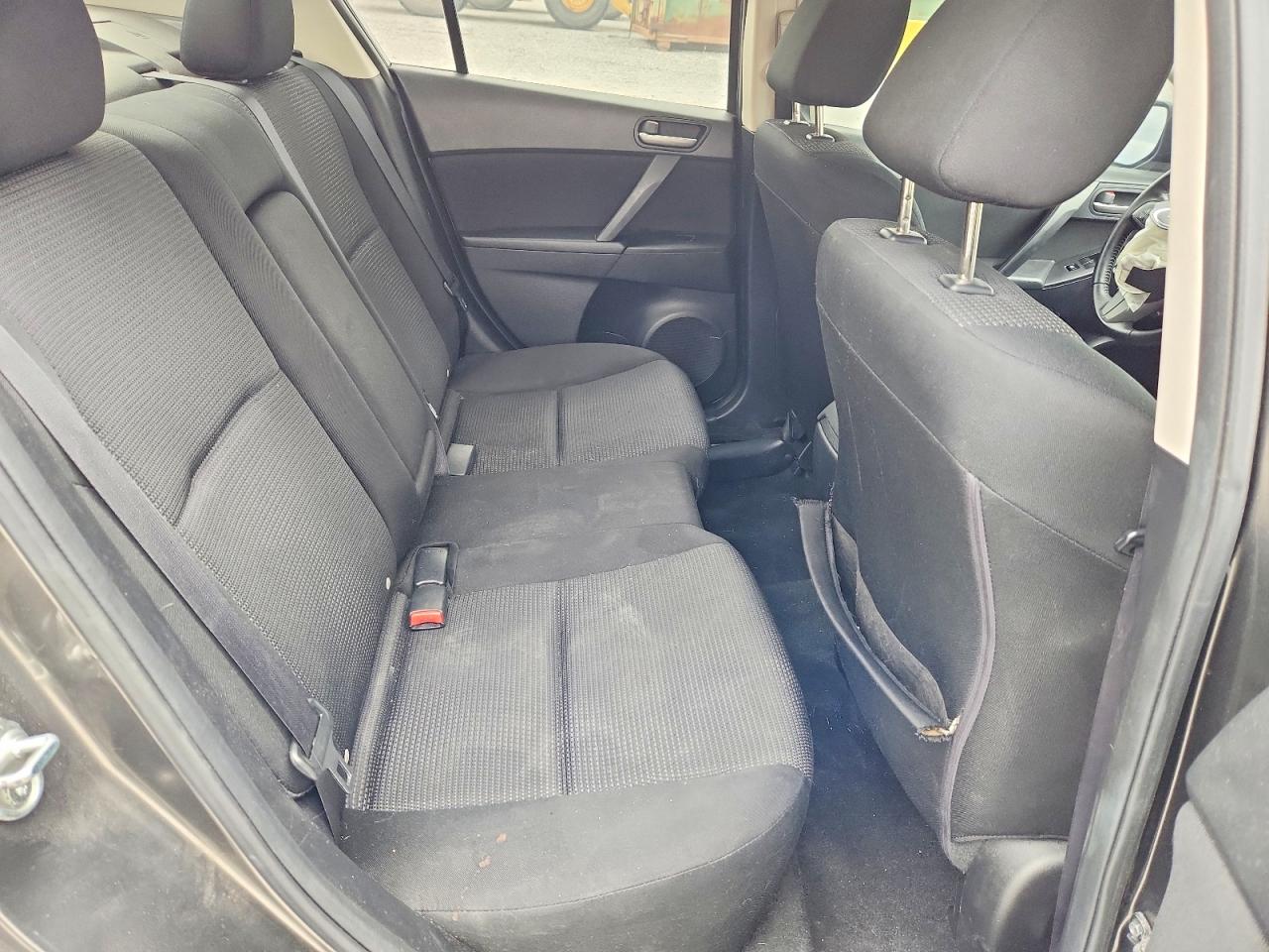2012 Mazda 3 I Gray vin: JM1BL1V75C1528921