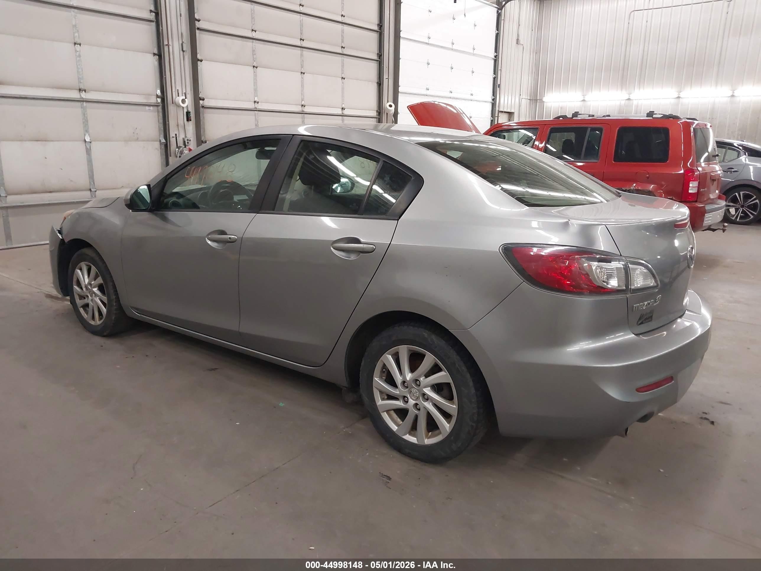 2012 Mazda Mazda3 I Touring Gray vin: JM1BL1V75C1624113