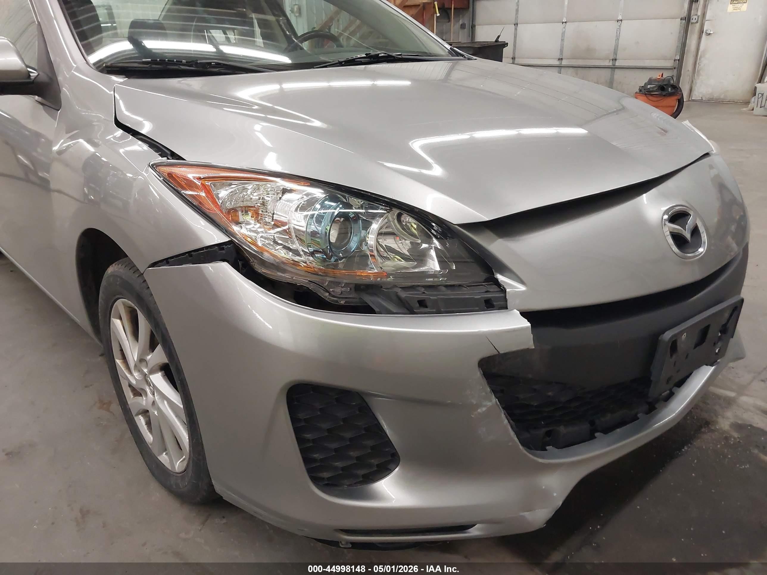2012 Mazda Mazda3 I Touring Gray vin: JM1BL1V75C1624113