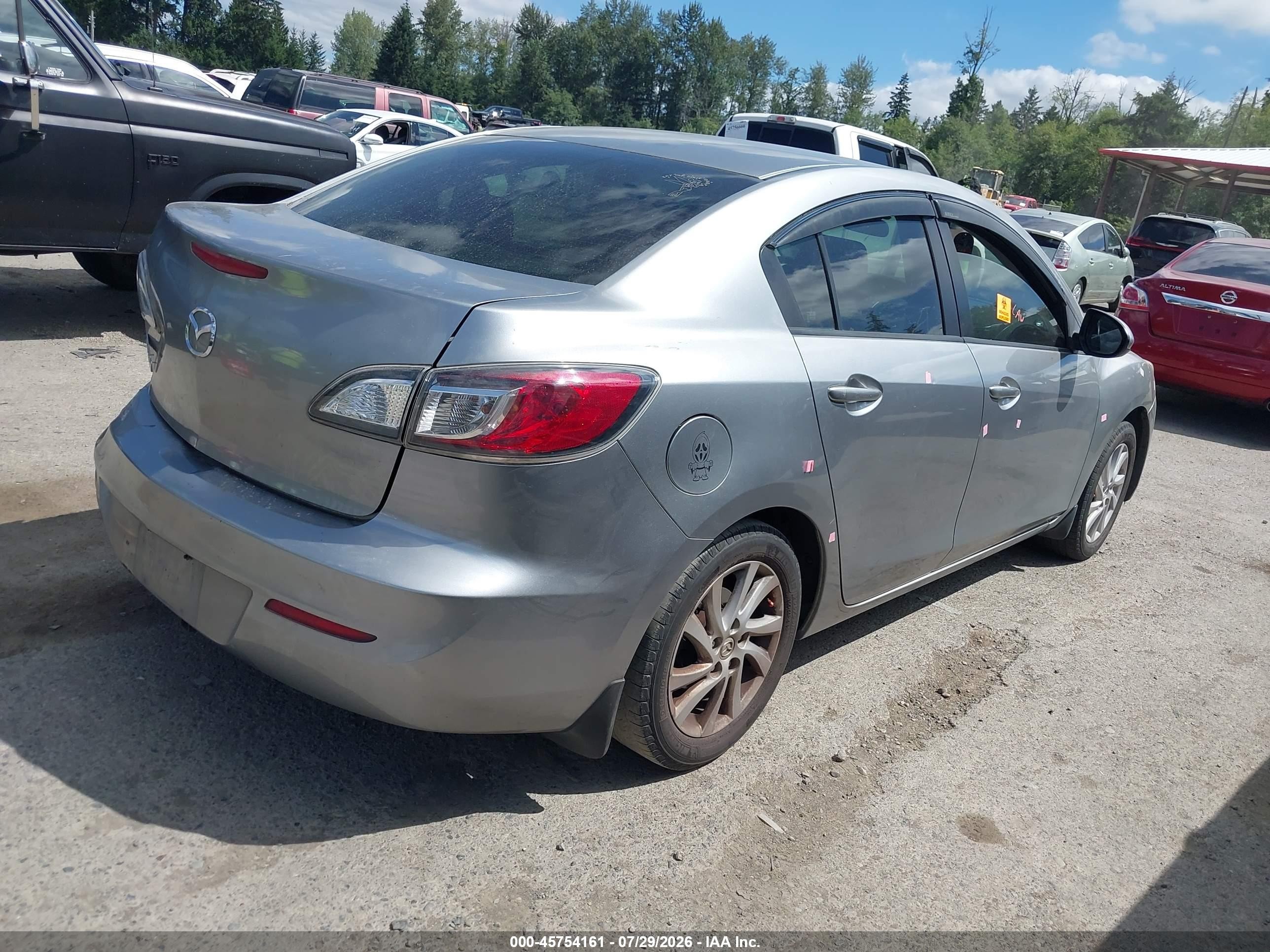 2012 Mazda Mazda3 I Touring Silver vin: JM1BL1V75C1640876