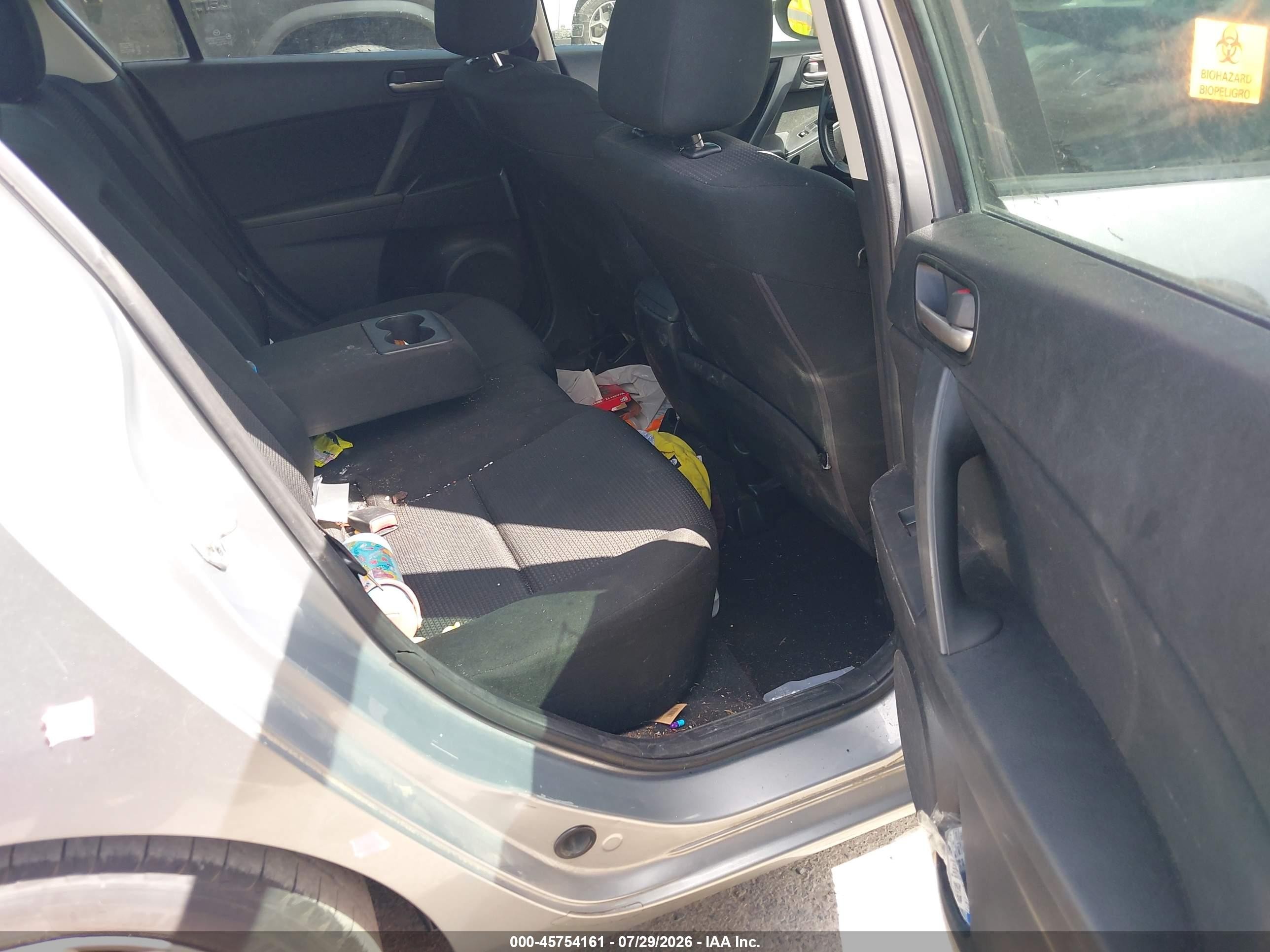 2012 Mazda Mazda3 I Touring Silver vin: JM1BL1V75C1640876