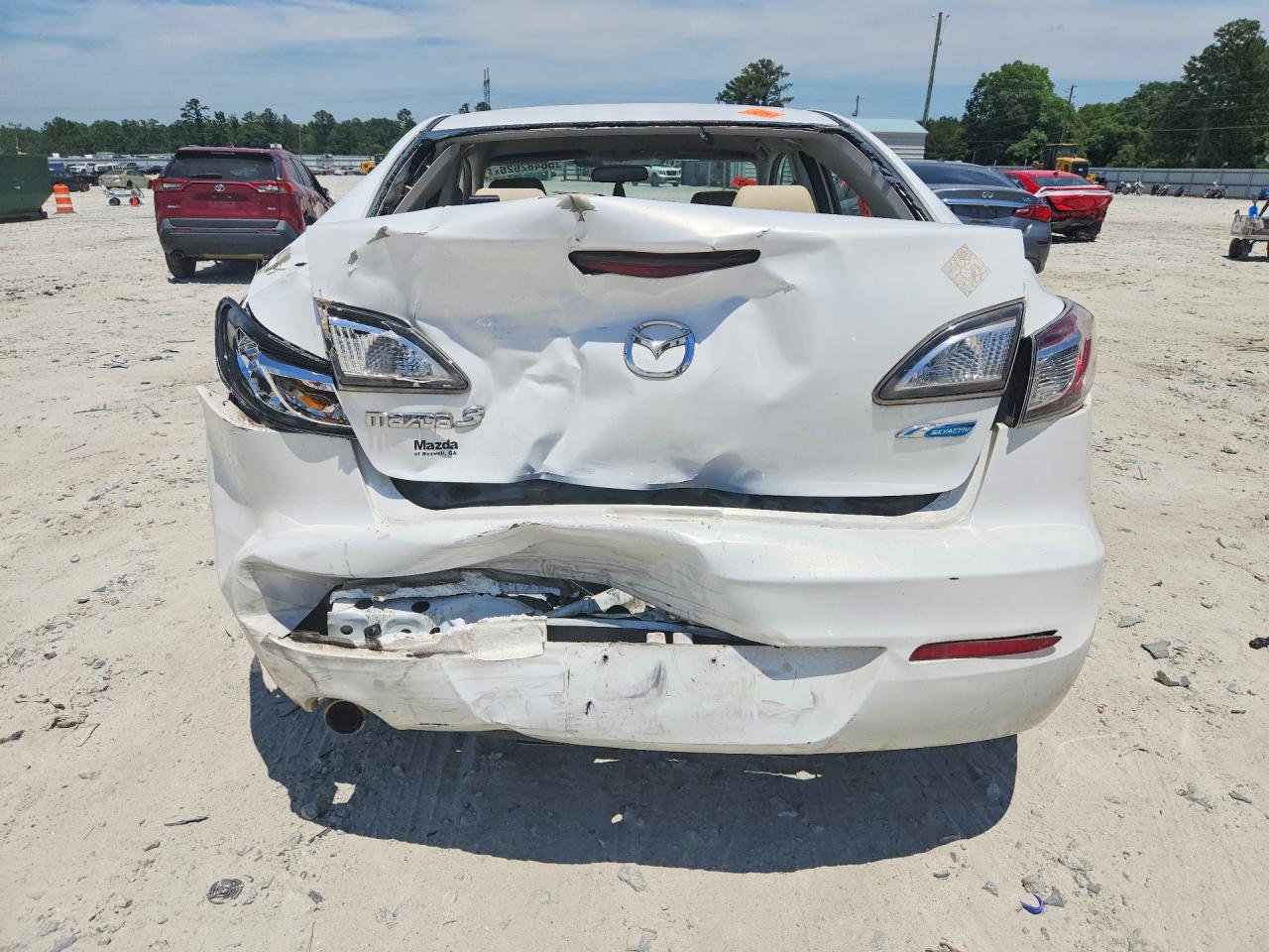 2012 Mazda 3 I White vin: JM1BL1V75C1682416