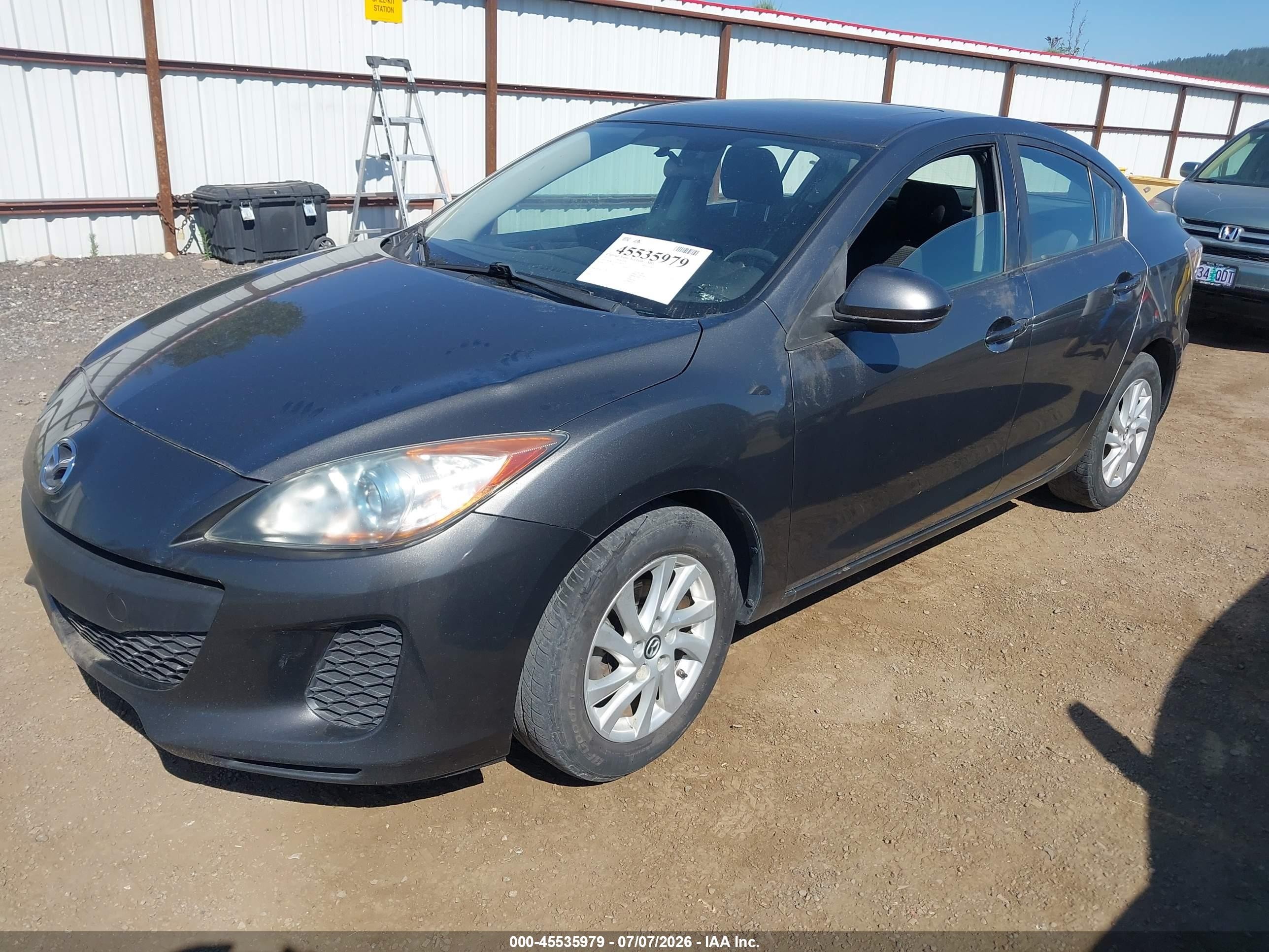2013 Mazda Mazda3 I Touring Gray vin: JM1BL1V75D1789595