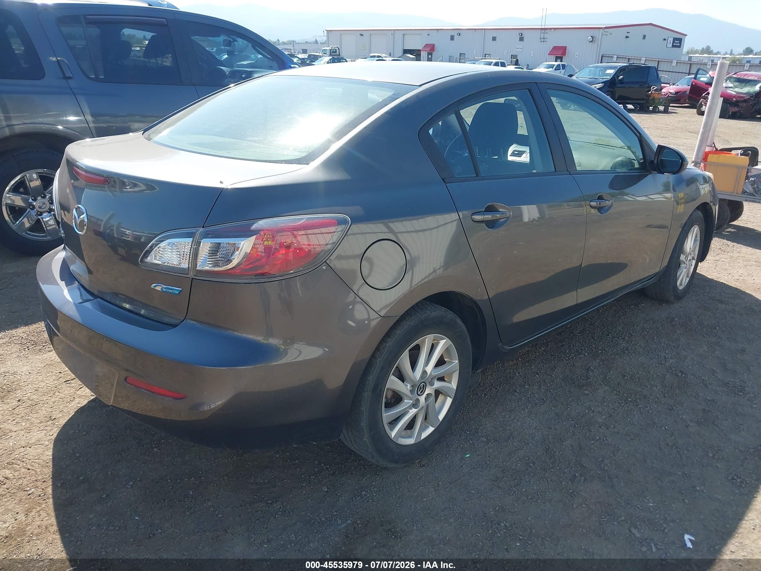 2013 Mazda Mazda3 I Touring Gray vin: JM1BL1V75D1789595