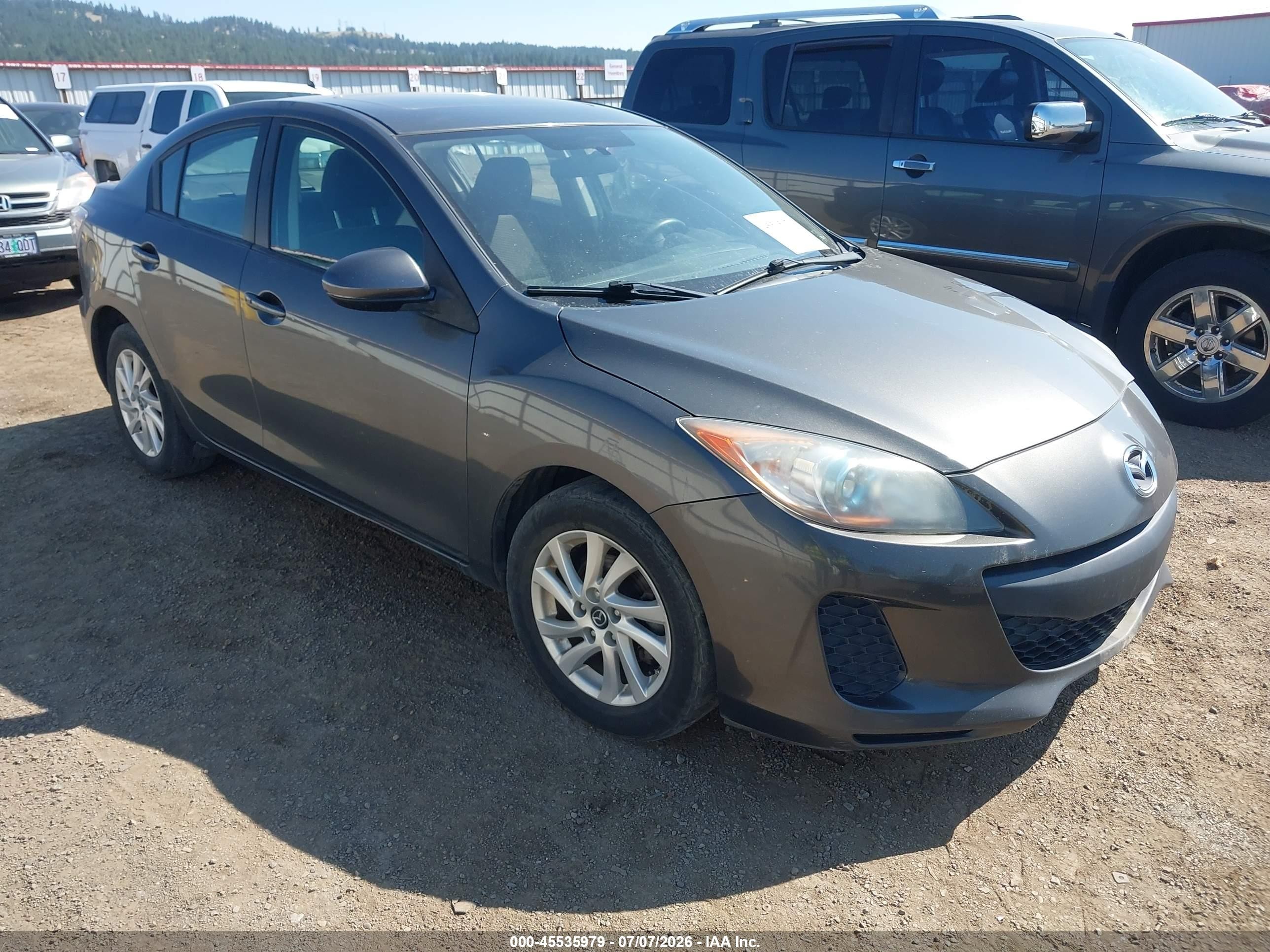 2013 Mazda Mazda3 I Touring Gray vin: JM1BL1V75D1789595