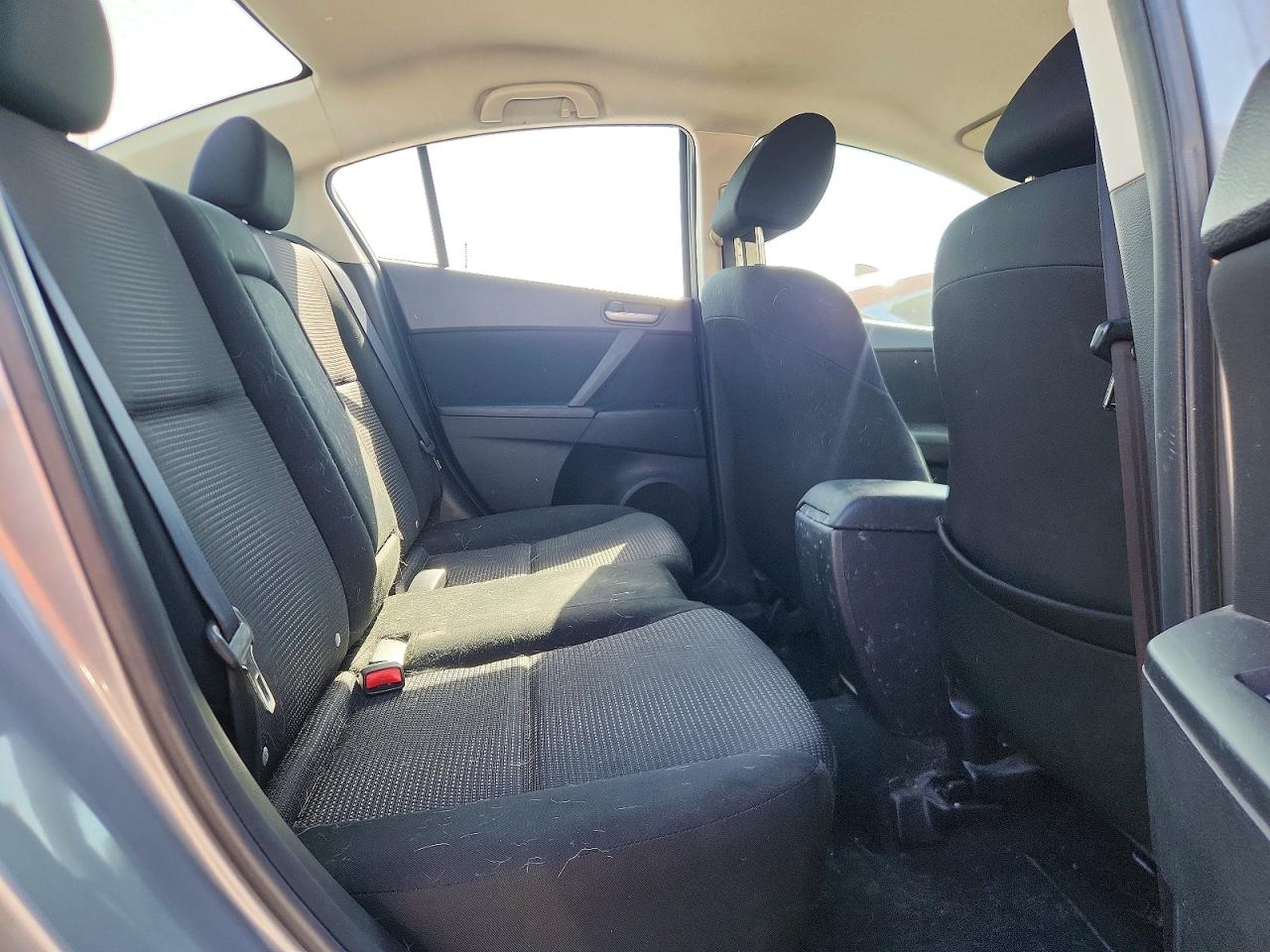 2012 Mazda 3 I Silver vin: JM1BL1V76C1645181