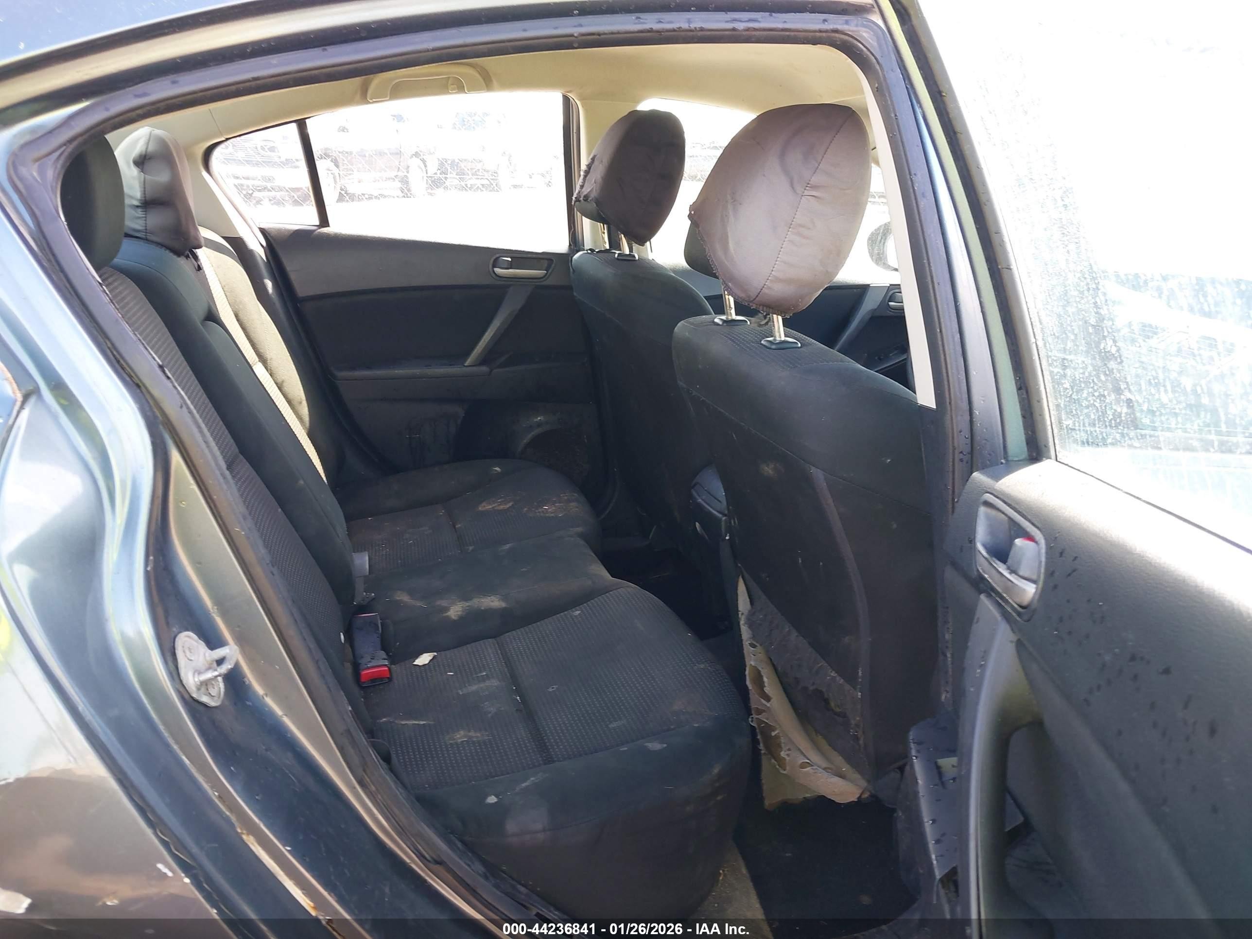 2012 Mazda Mazda3 I Touring Синий vin: JM1BL1V76C1676883