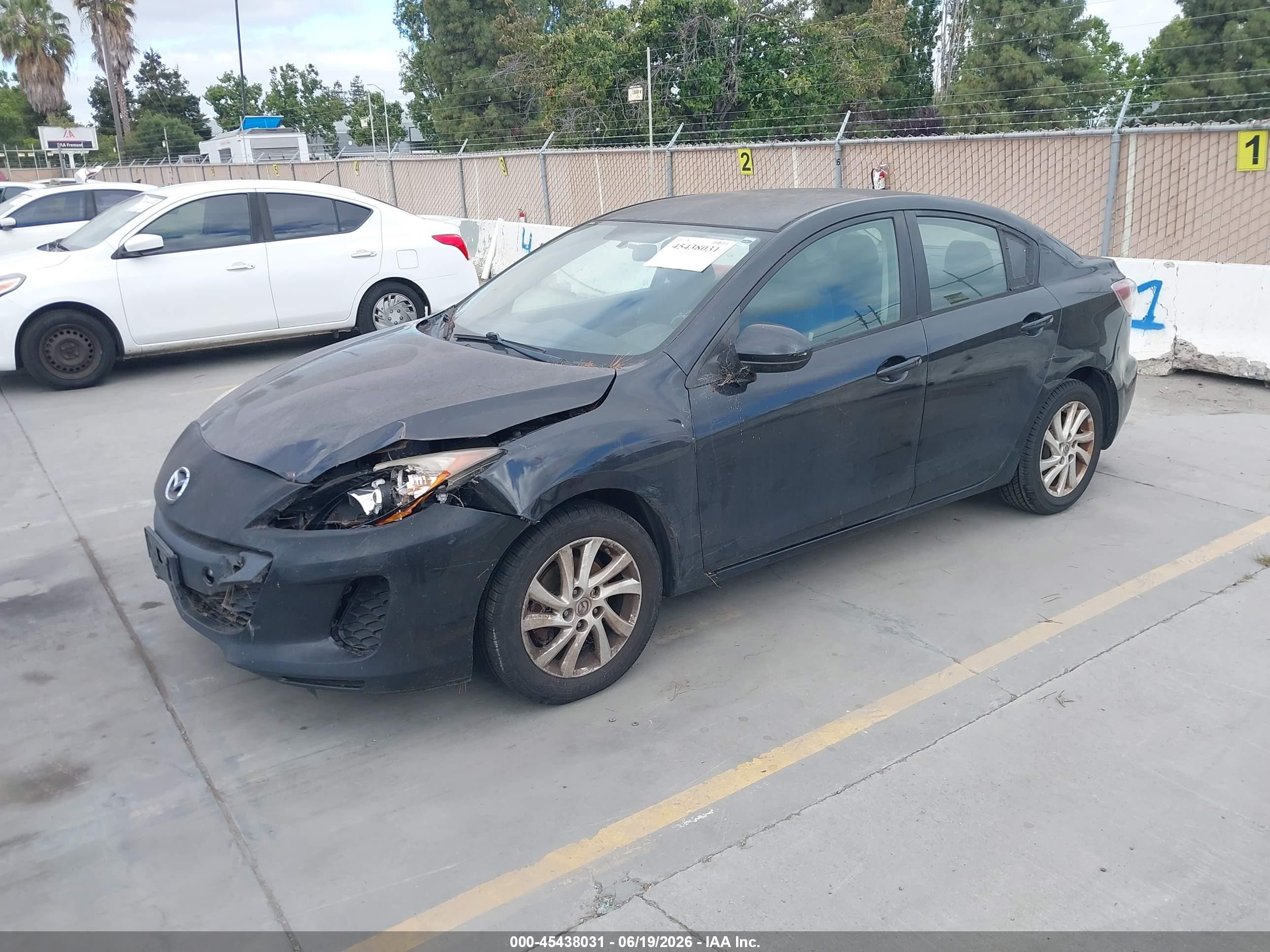 2012 Mazda Mazda3 I Touring Black vin: JM1BL1V77C1552962