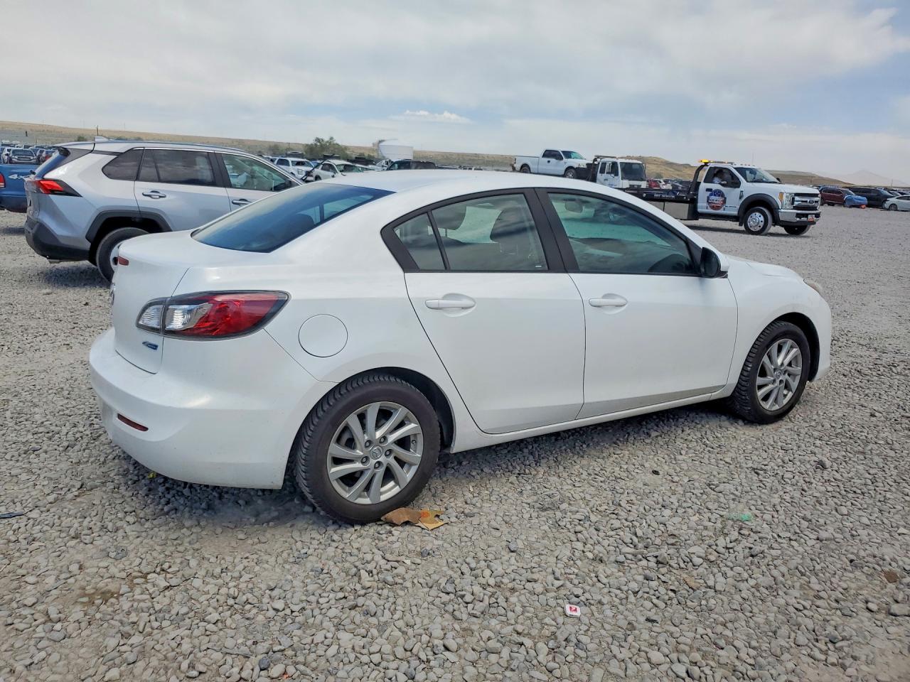 2012 Mazda 3 I Белый vin: JM1BL1V77C1578381