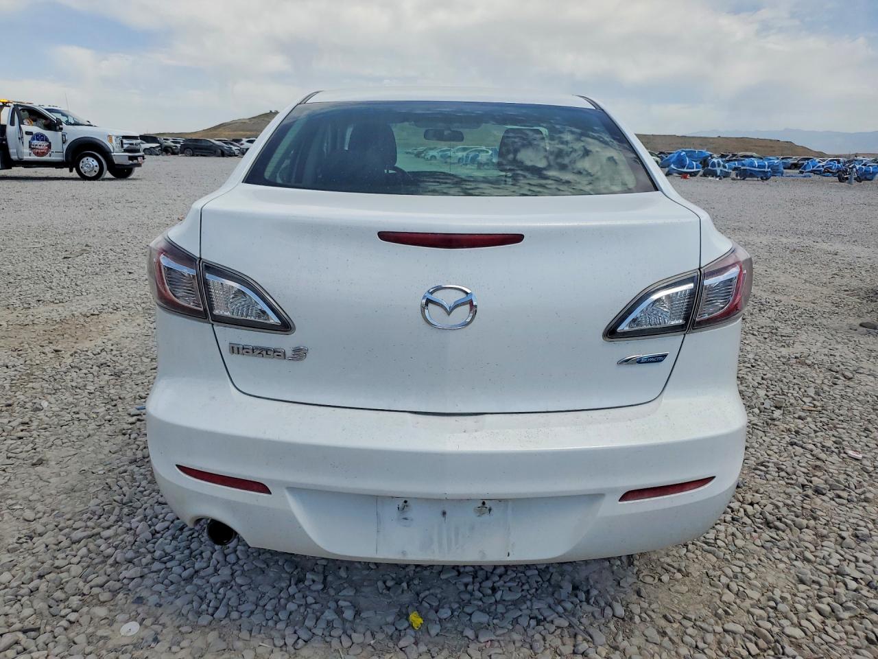 2012 Mazda 3 I Белый vin: JM1BL1V77C1578381