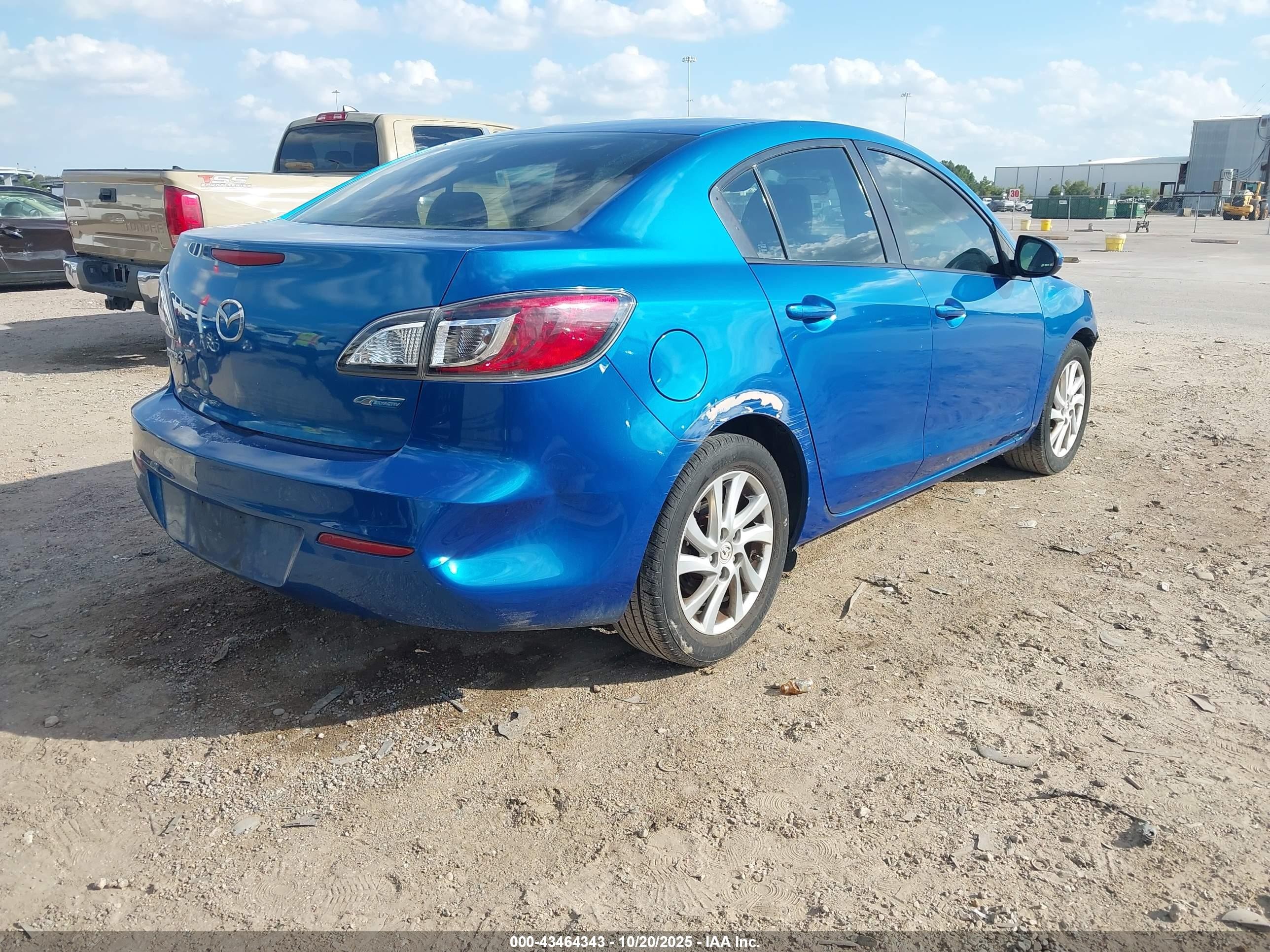 2012 Mazda Mazda3 I Touring Blue vin: JM1BL1V77C1601609