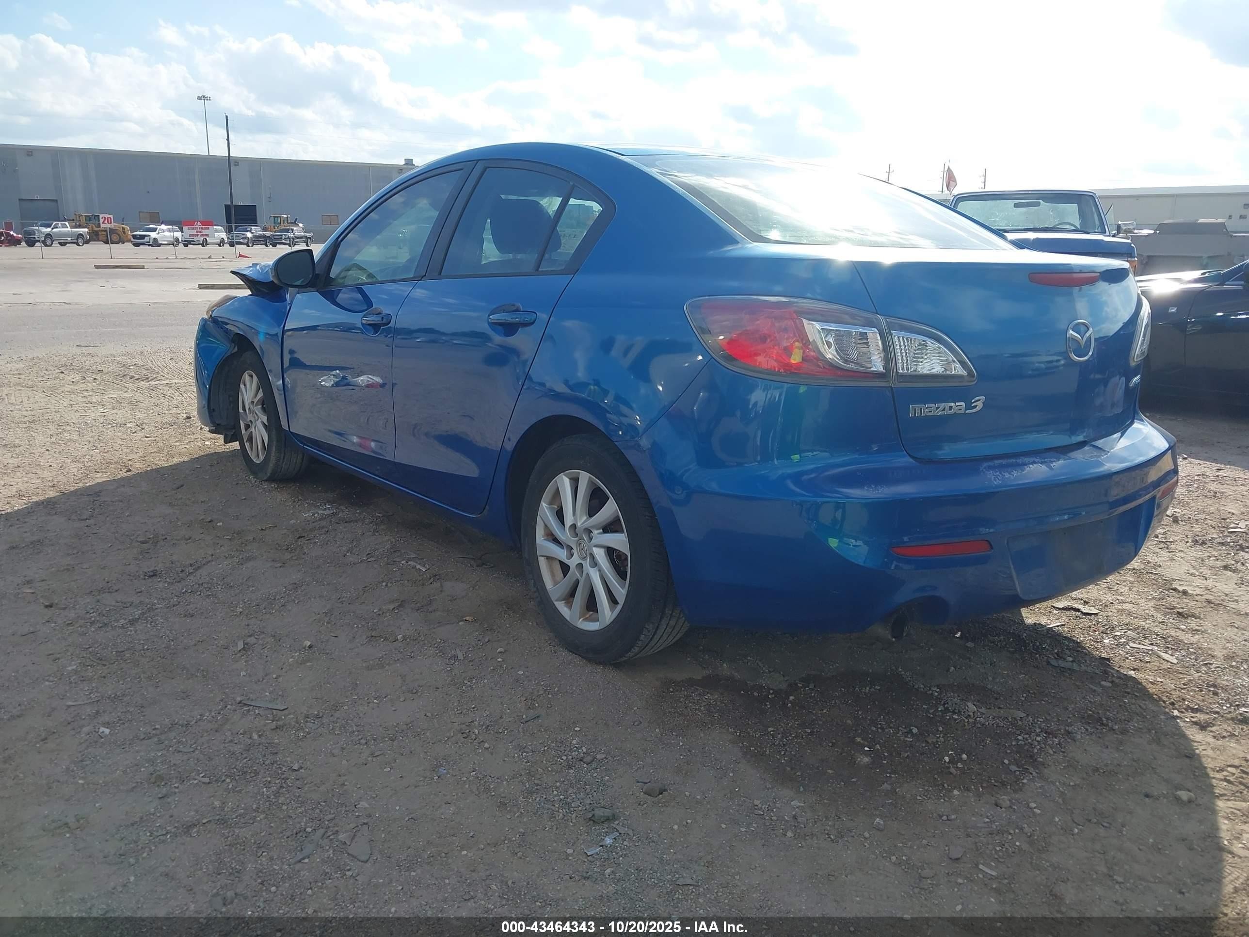 2012 Mazda Mazda3 I Touring Blue vin: JM1BL1V77C1601609