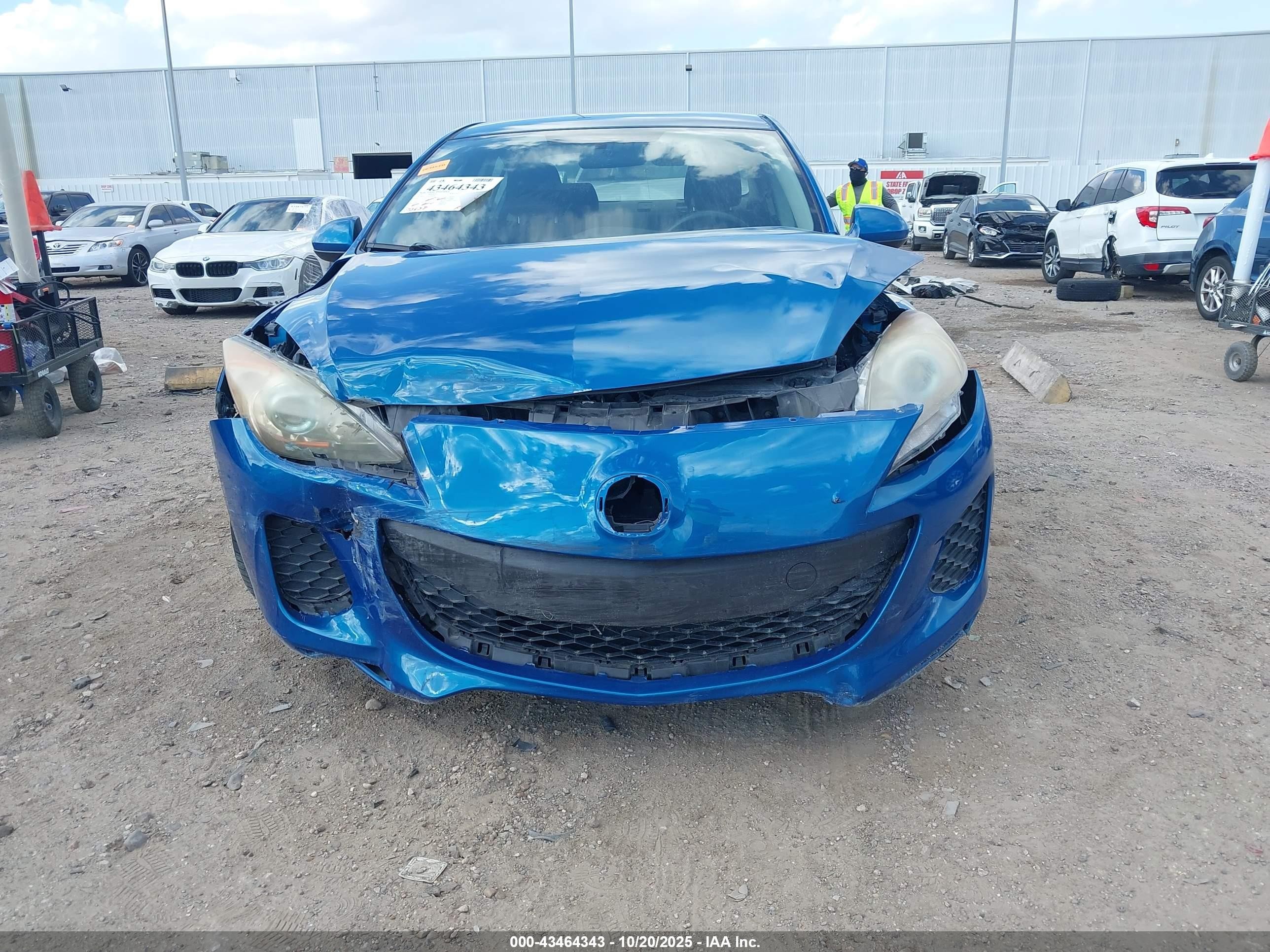 2012 Mazda Mazda3 I Touring Blue vin: JM1BL1V77C1601609