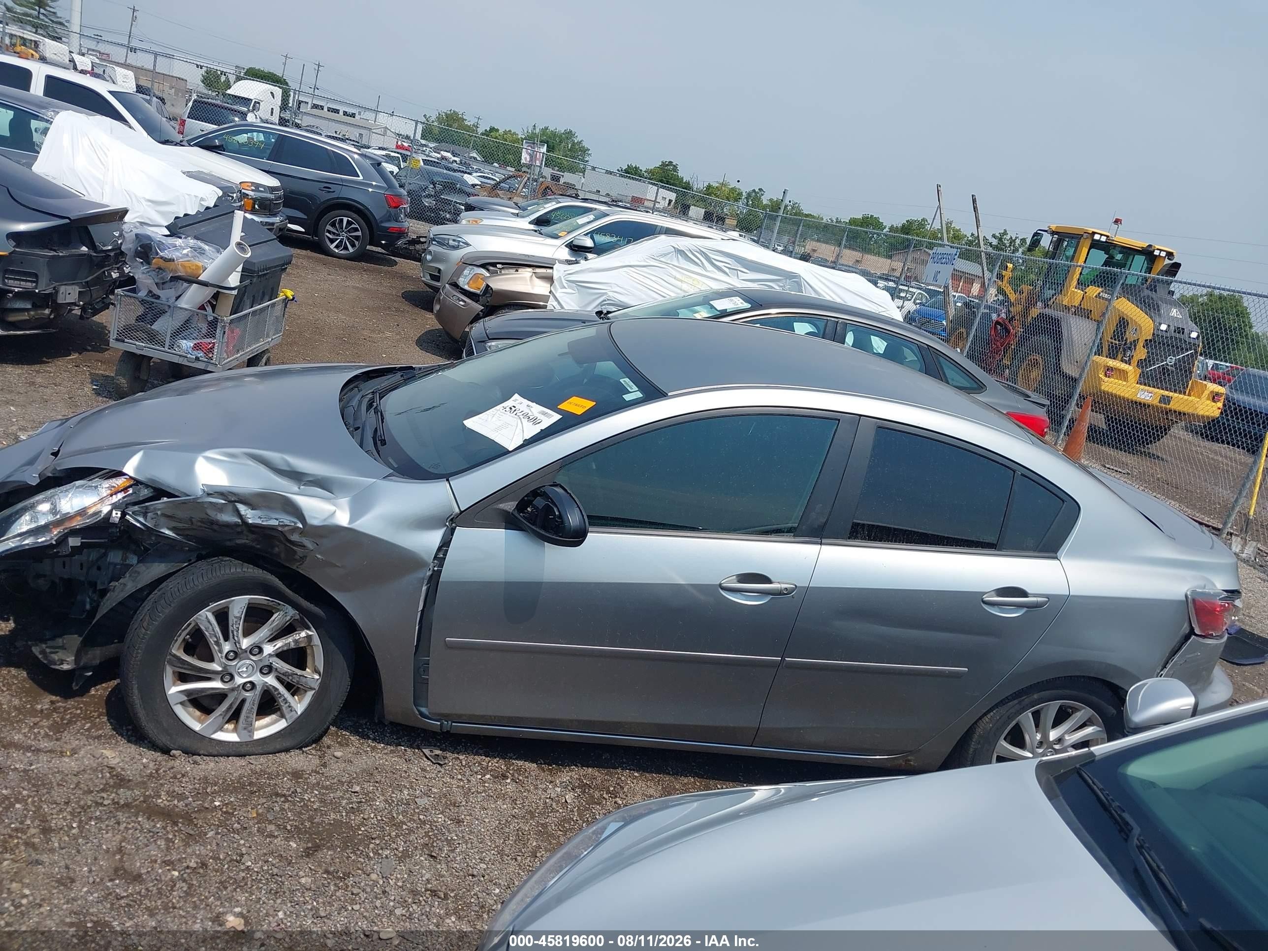2012 Mazda Mazda3 I Touring Серебряный vin: JM1BL1V77C1631340