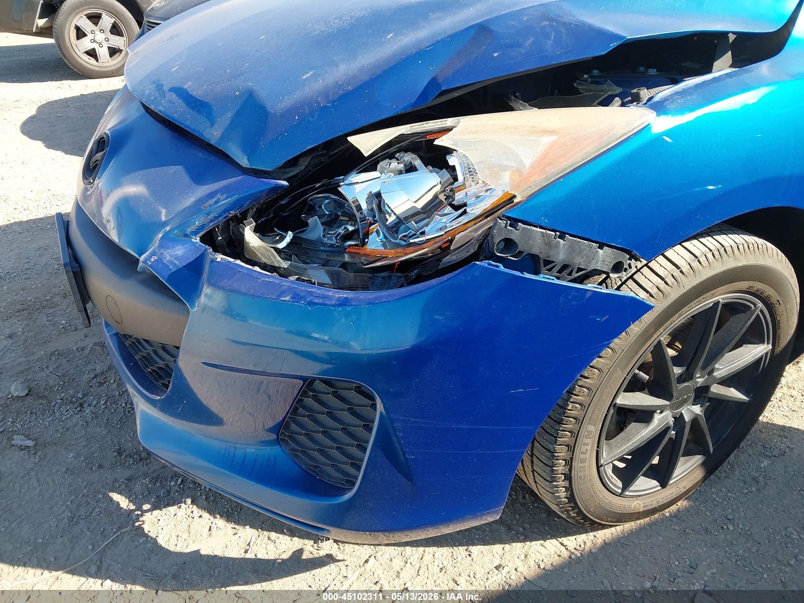 2012 Mazda Mazda3 I Touring Синий vin: JM1BL1V77C1691912