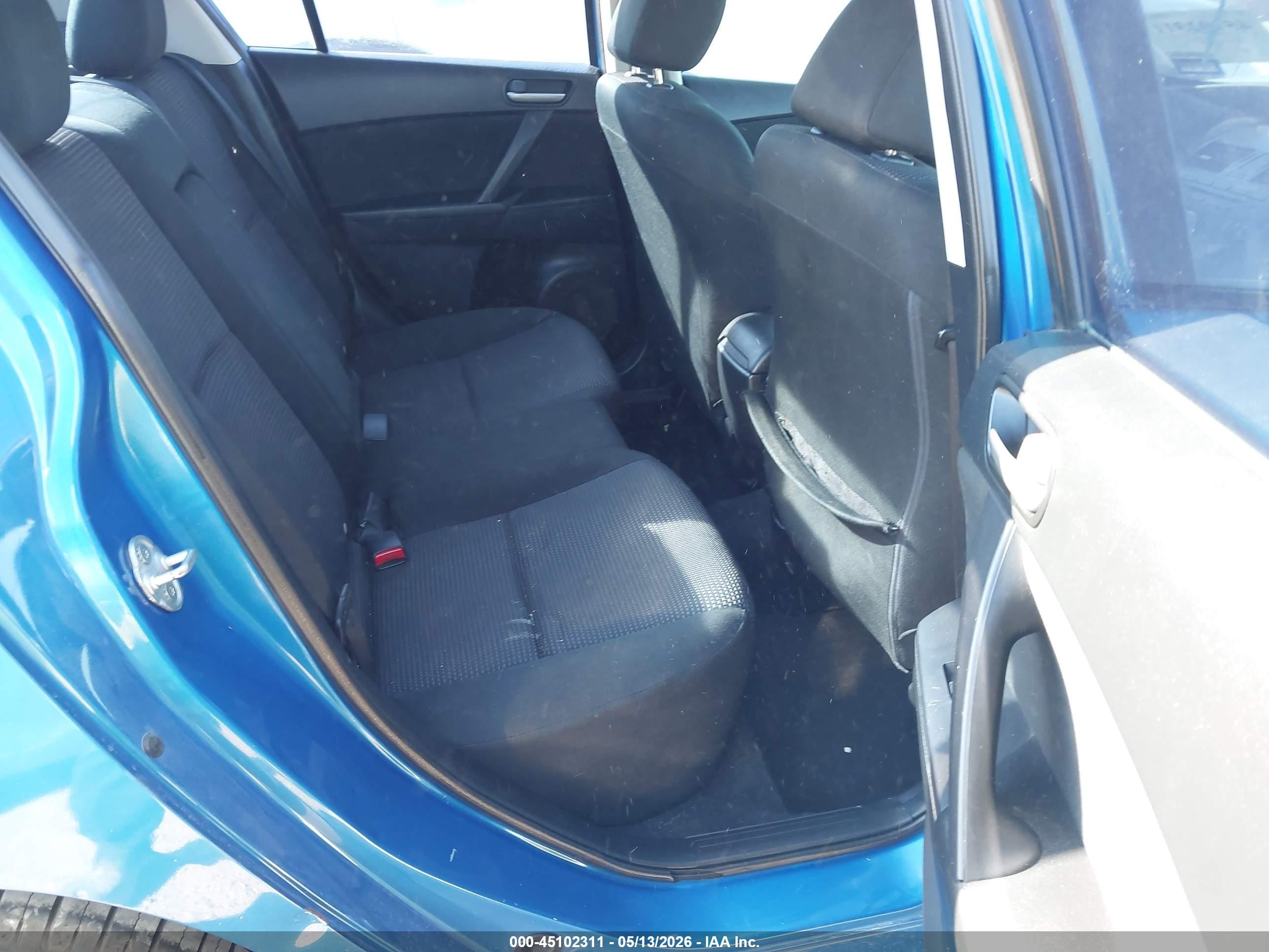 2012 Mazda Mazda3 I Touring Синий vin: JM1BL1V77C1691912