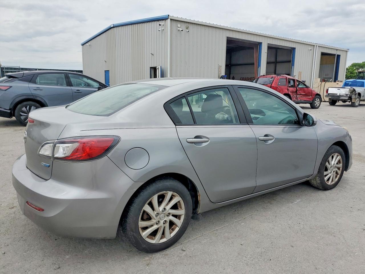 2012 Mazda 3 I Серебряный vin: JM1BL1V78C1553750
