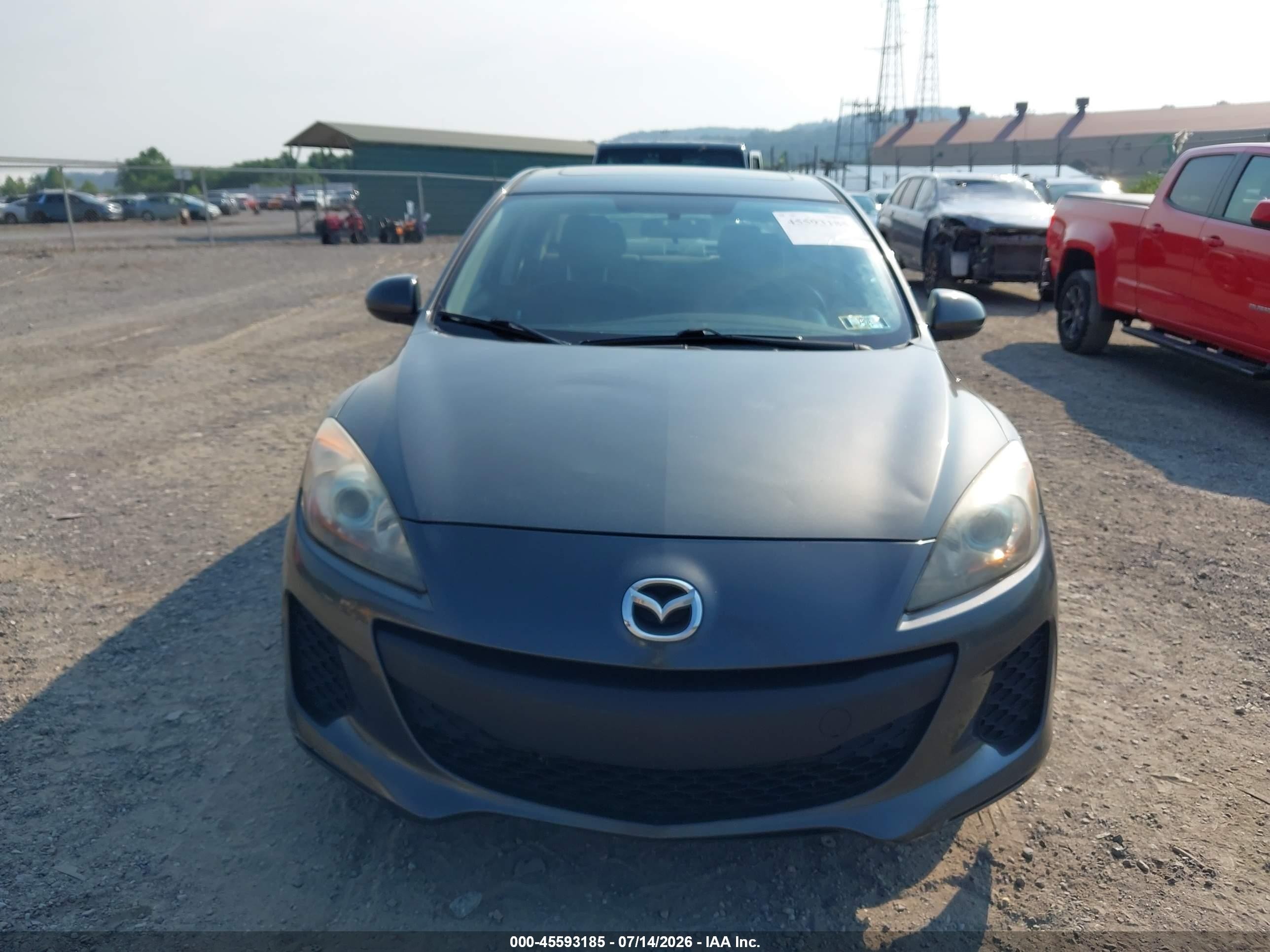 2012 Mazda Mazda3 I Touring Gray vin: JM1BL1V78C1667005