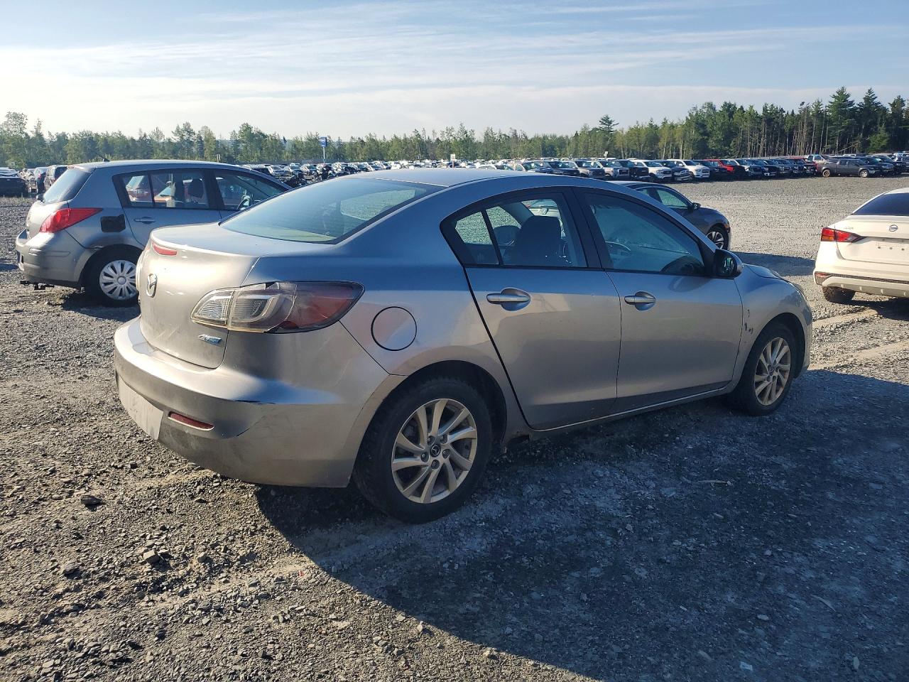 2013 Mazda 3 I Серебряный vin: JM1BL1V78D1801707