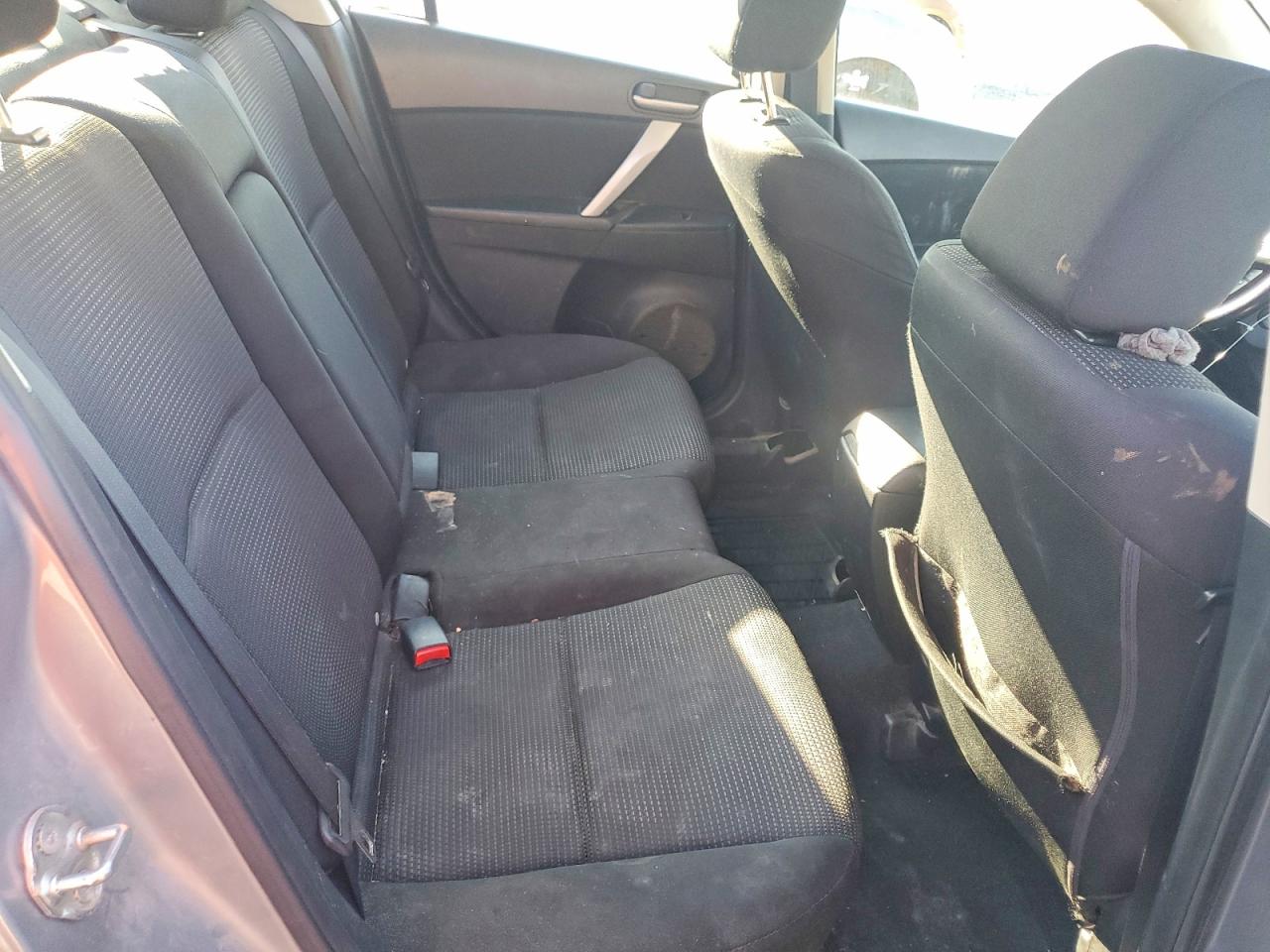 2013 Mazda 3 I Серебряный vin: JM1BL1V78D1801707