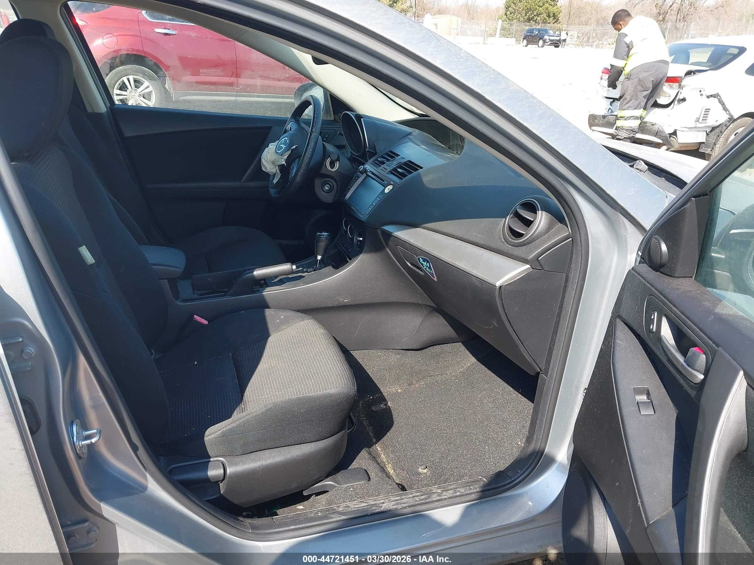 2012 Mazda Mazda3 I Touring Silver vin: JM1BL1V79C1654859