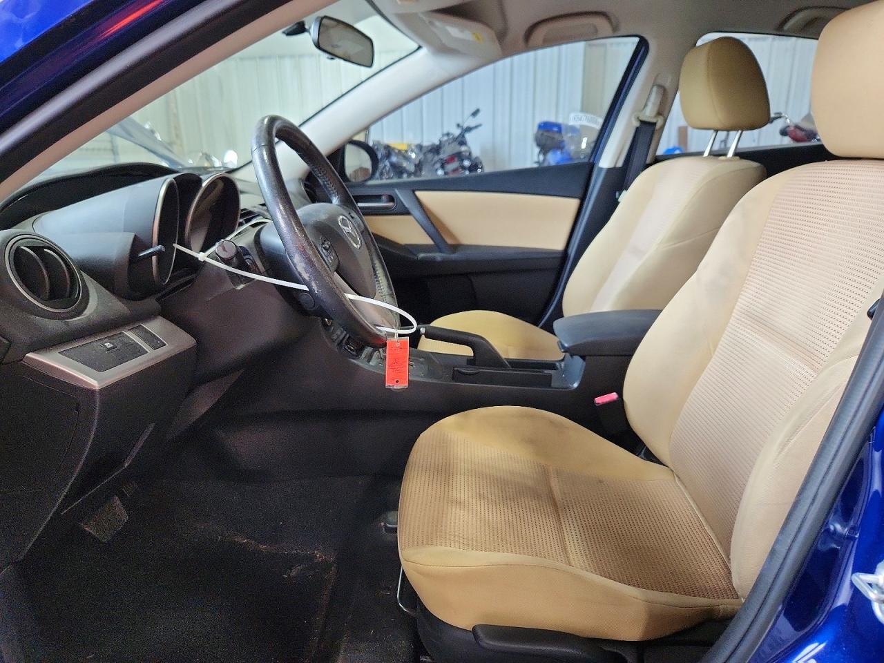 2013 Mazda 3 I Blue vin: JM1BL1V7XD1718621