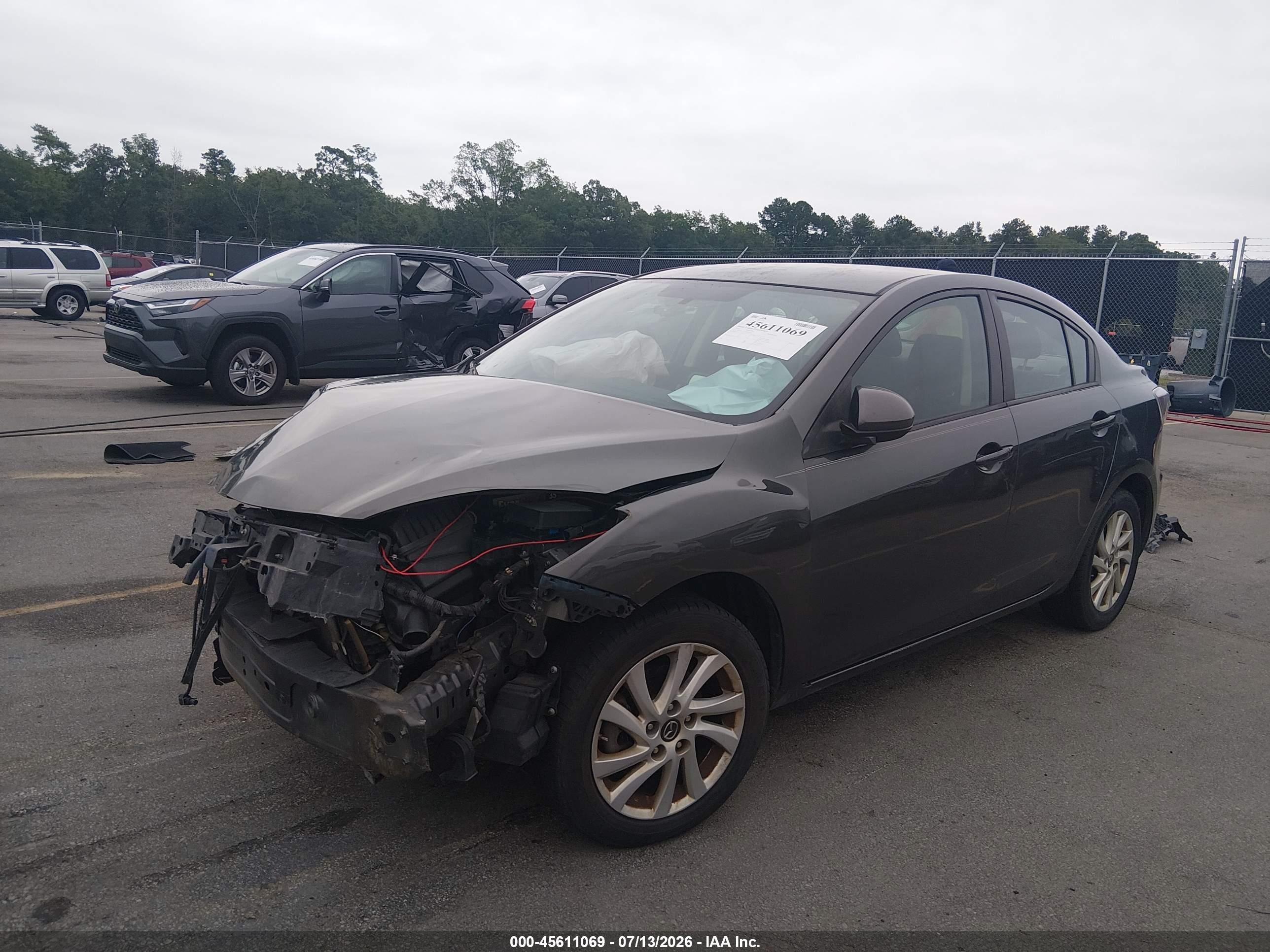 2013 Mazda Mazda3 I Touring Черный vin: JM1BL1V7XD1766832