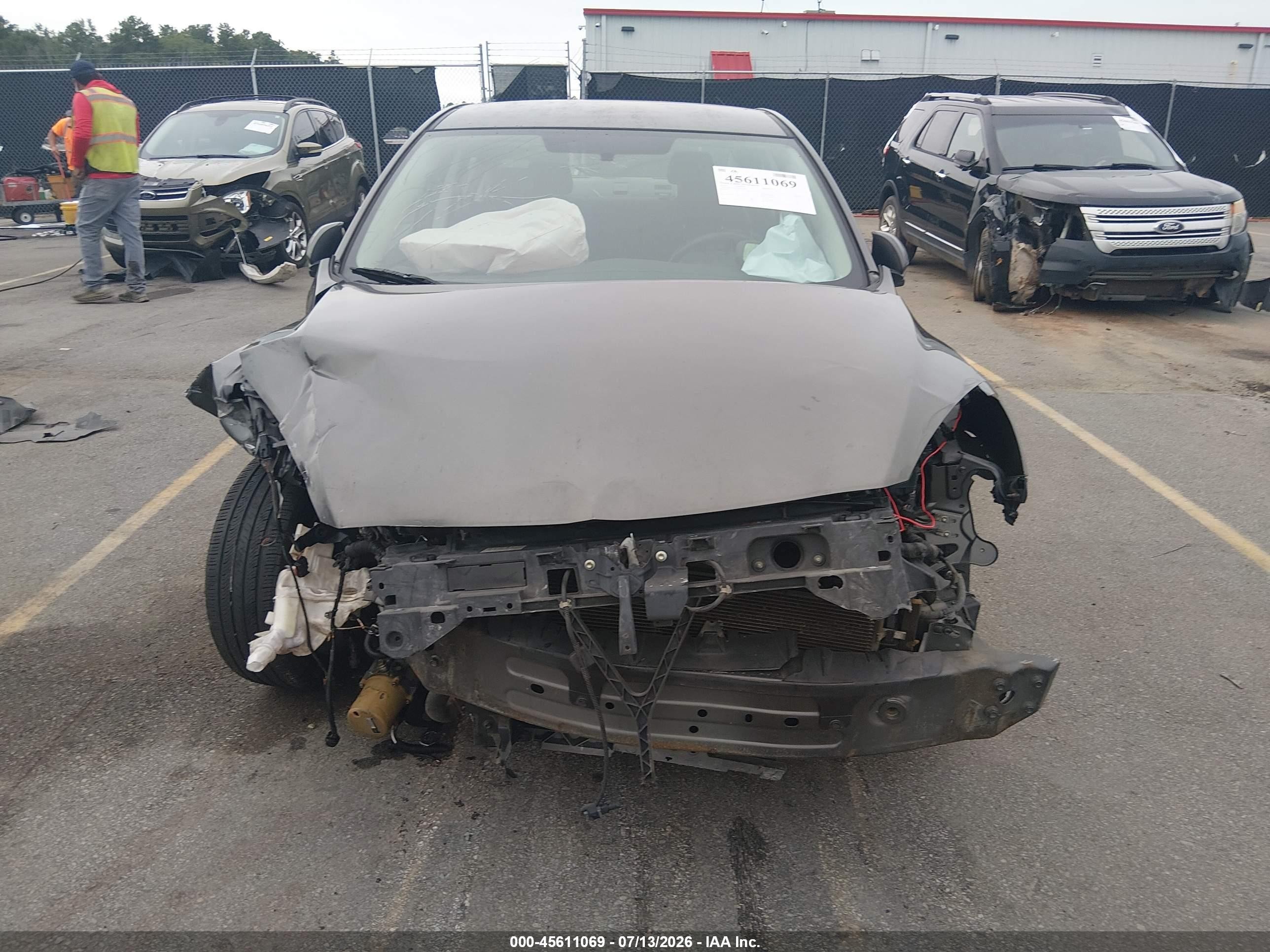 2013 Mazda Mazda3 I Touring Черный vin: JM1BL1V7XD1766832