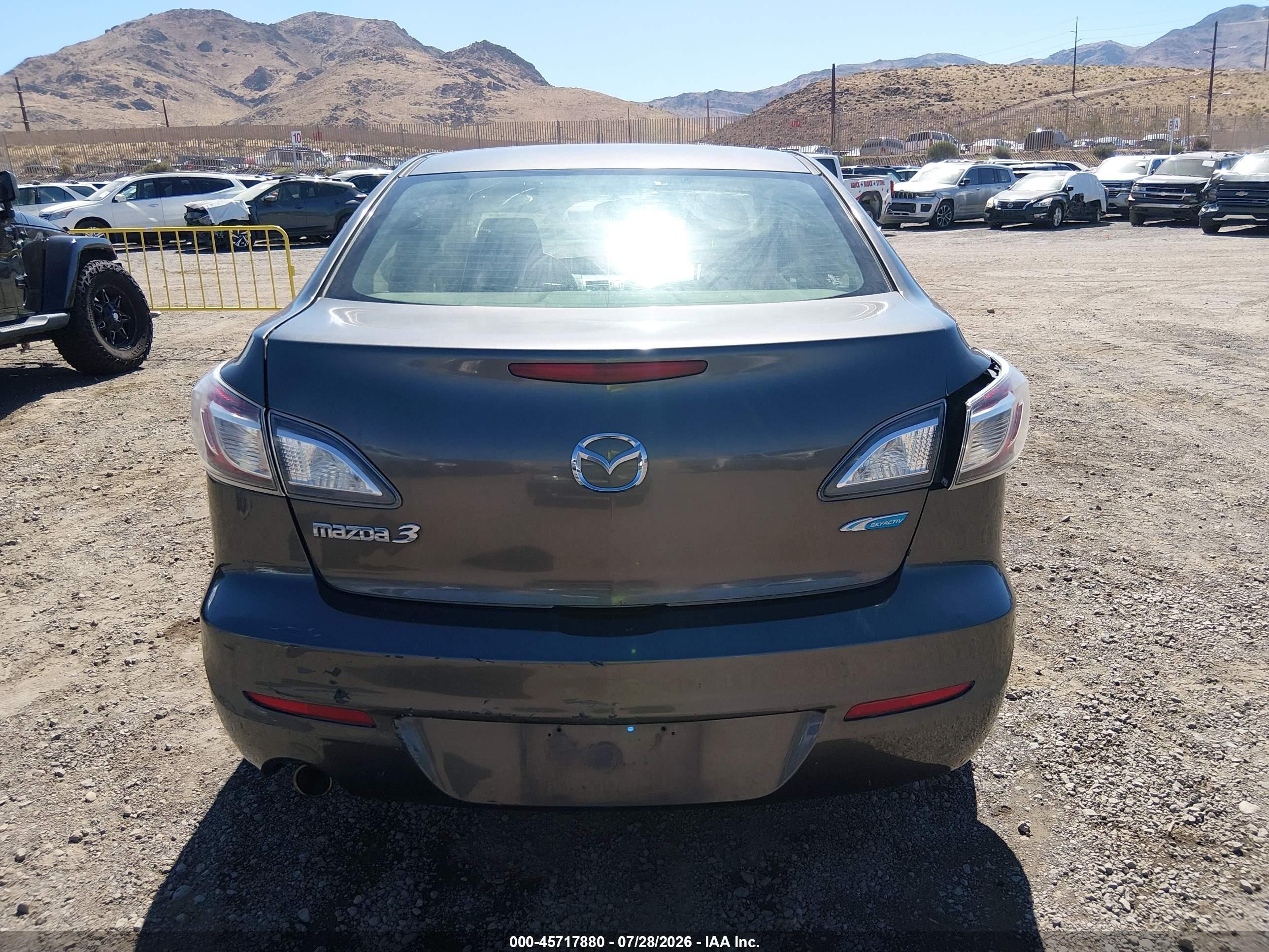 2012 Mazda Mazda3 I Touring Серый vin: JM1BL1V80C1562757