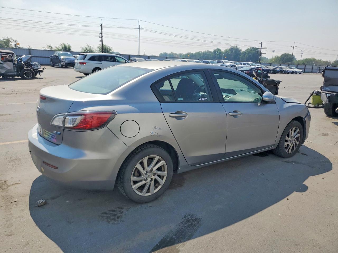 2012 Mazda 3 I Silver vin: JM1BL1V80C1587321