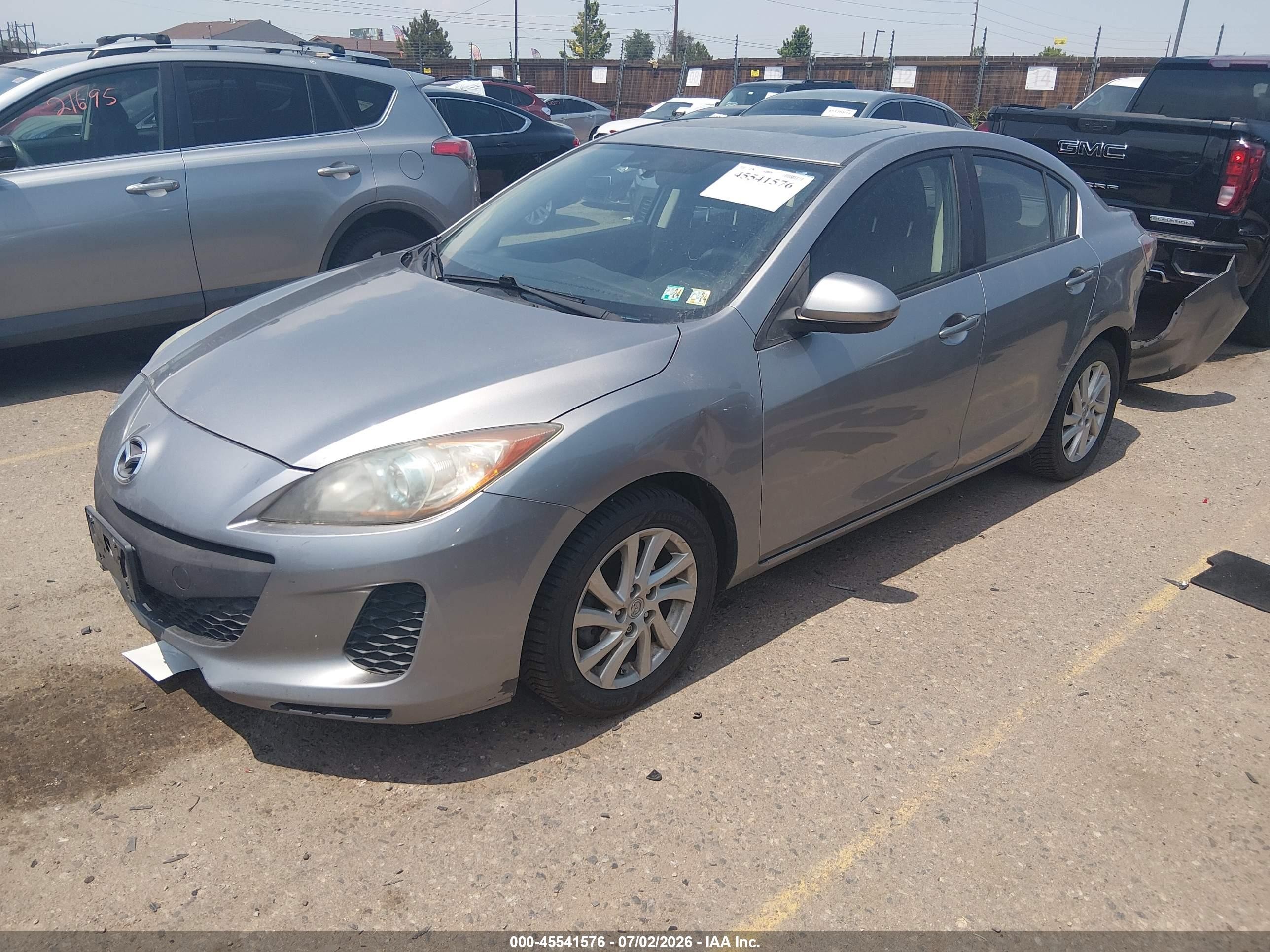 2012 Mazda Mazda3 I Touring Silver vin: JM1BL1V80C1613304
