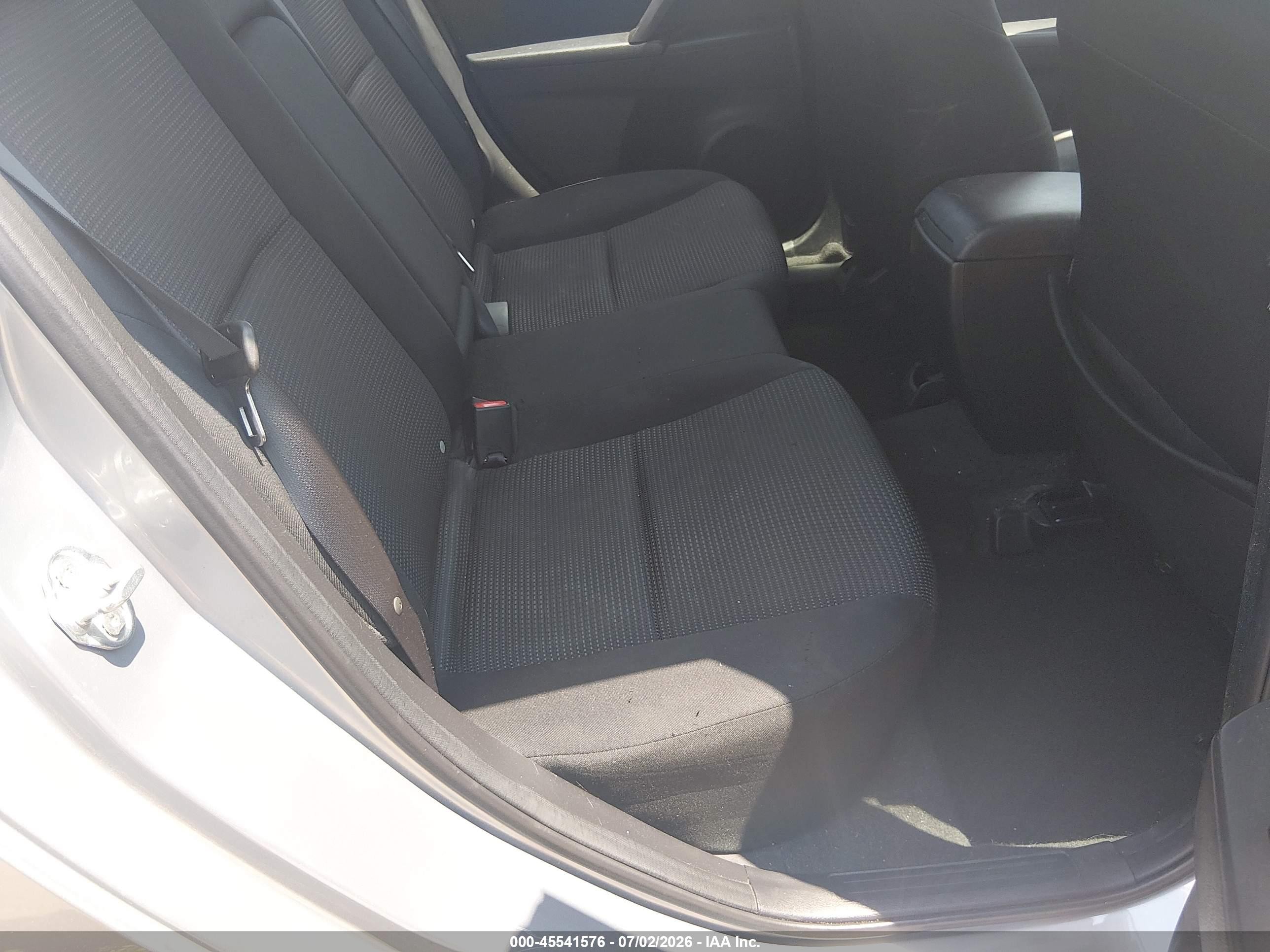 2012 Mazda Mazda3 I Touring Silver vin: JM1BL1V80C1613304