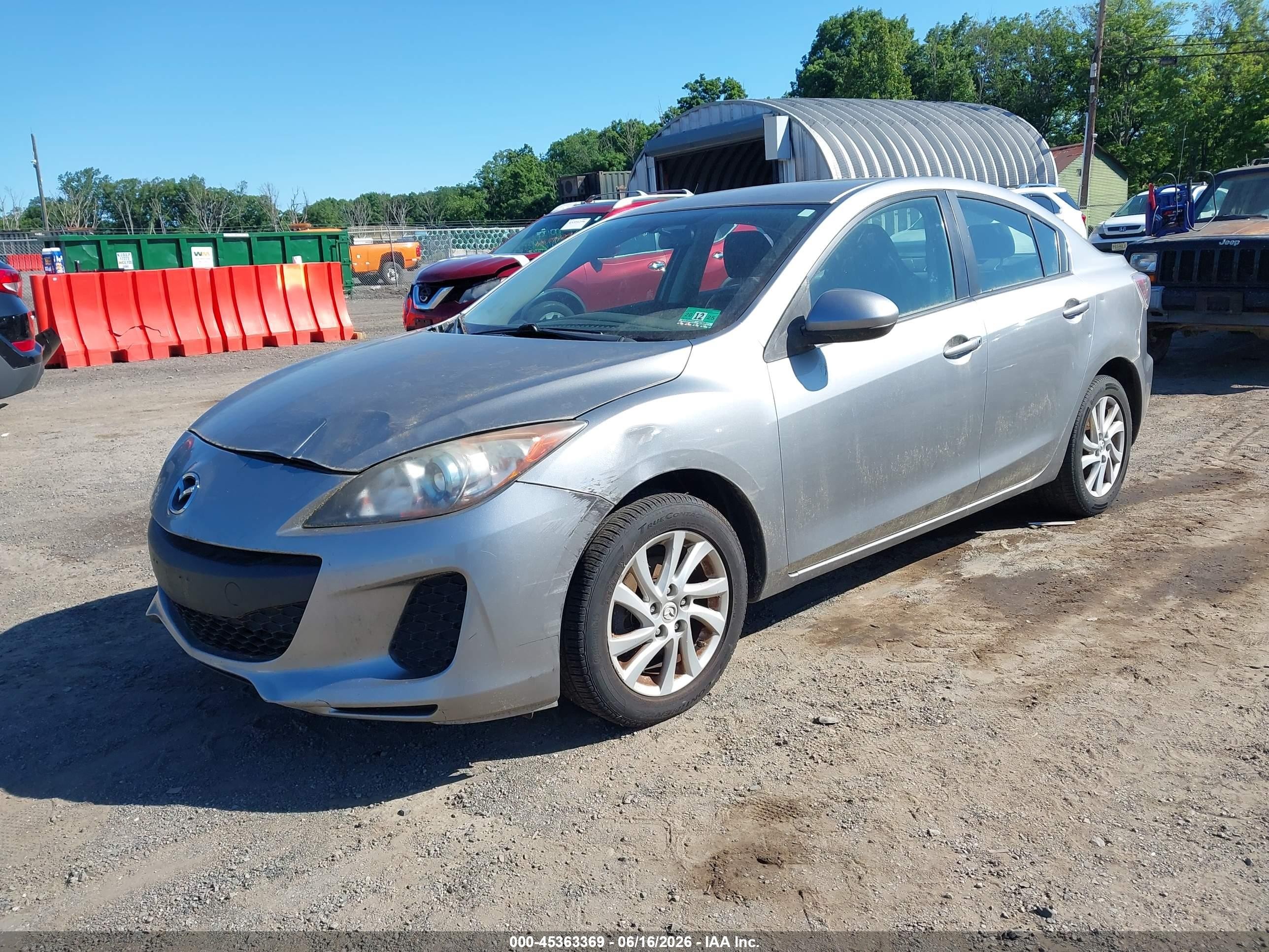 2012 Mazda Mazda3 I Touring Gray vin: JM1BL1V81C1565957