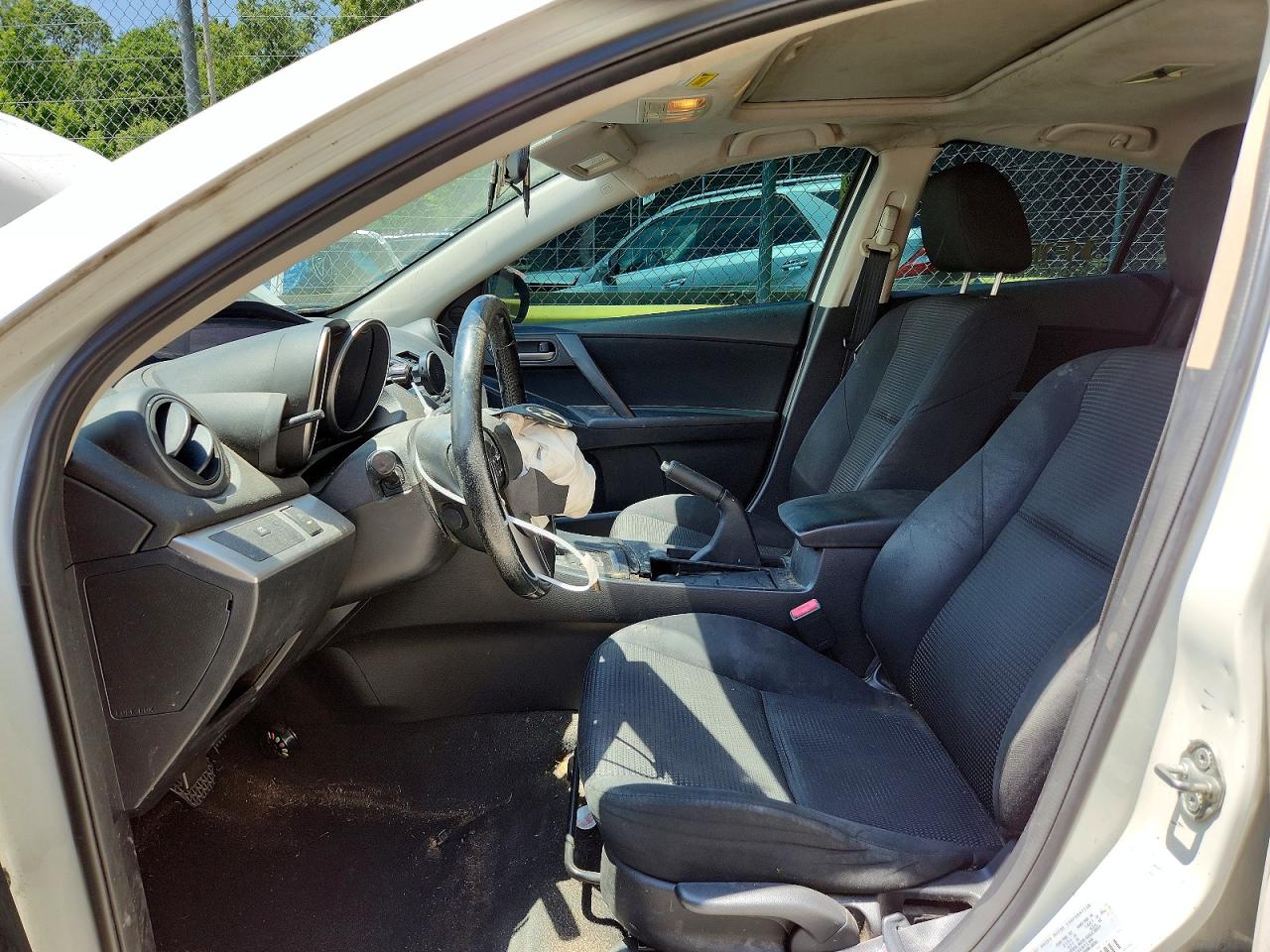 2012 Mazda 3 I White vin: JM1BL1V81C1631133