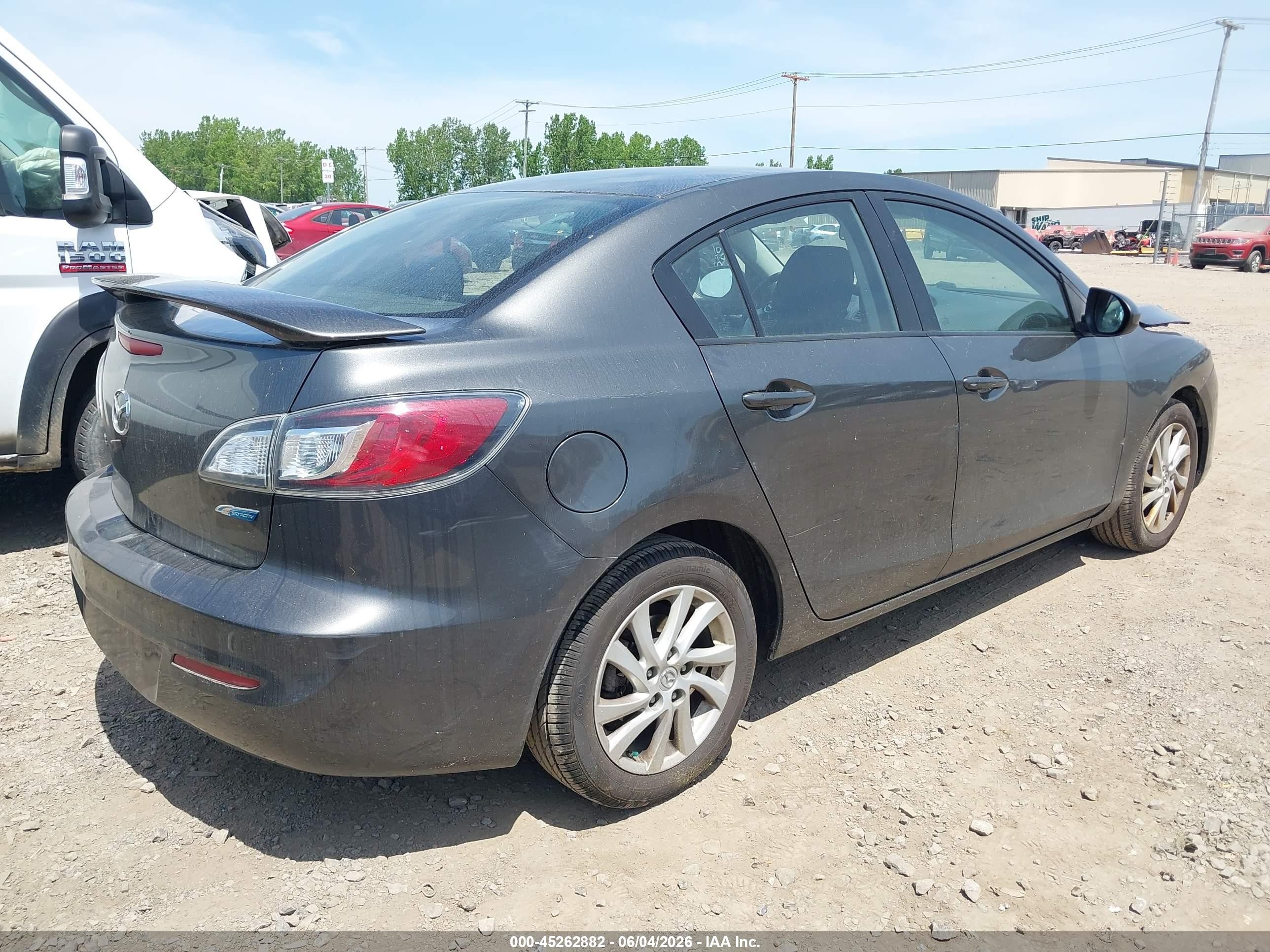 2012 Mazda Mazda3 I Touring Gray vin: JM1BL1V81C1648952