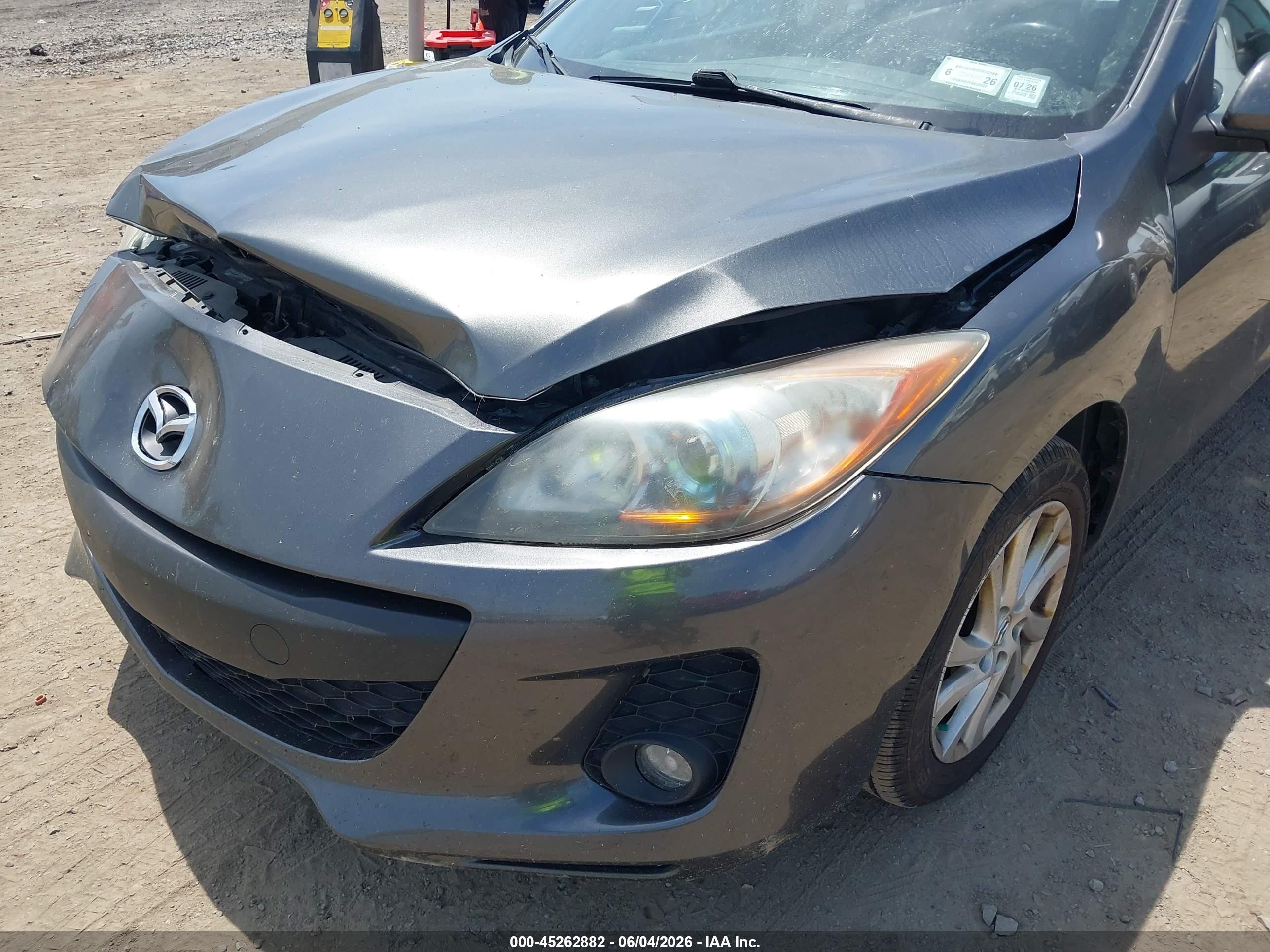 2012 Mazda Mazda3 I Touring Gray vin: JM1BL1V81C1648952