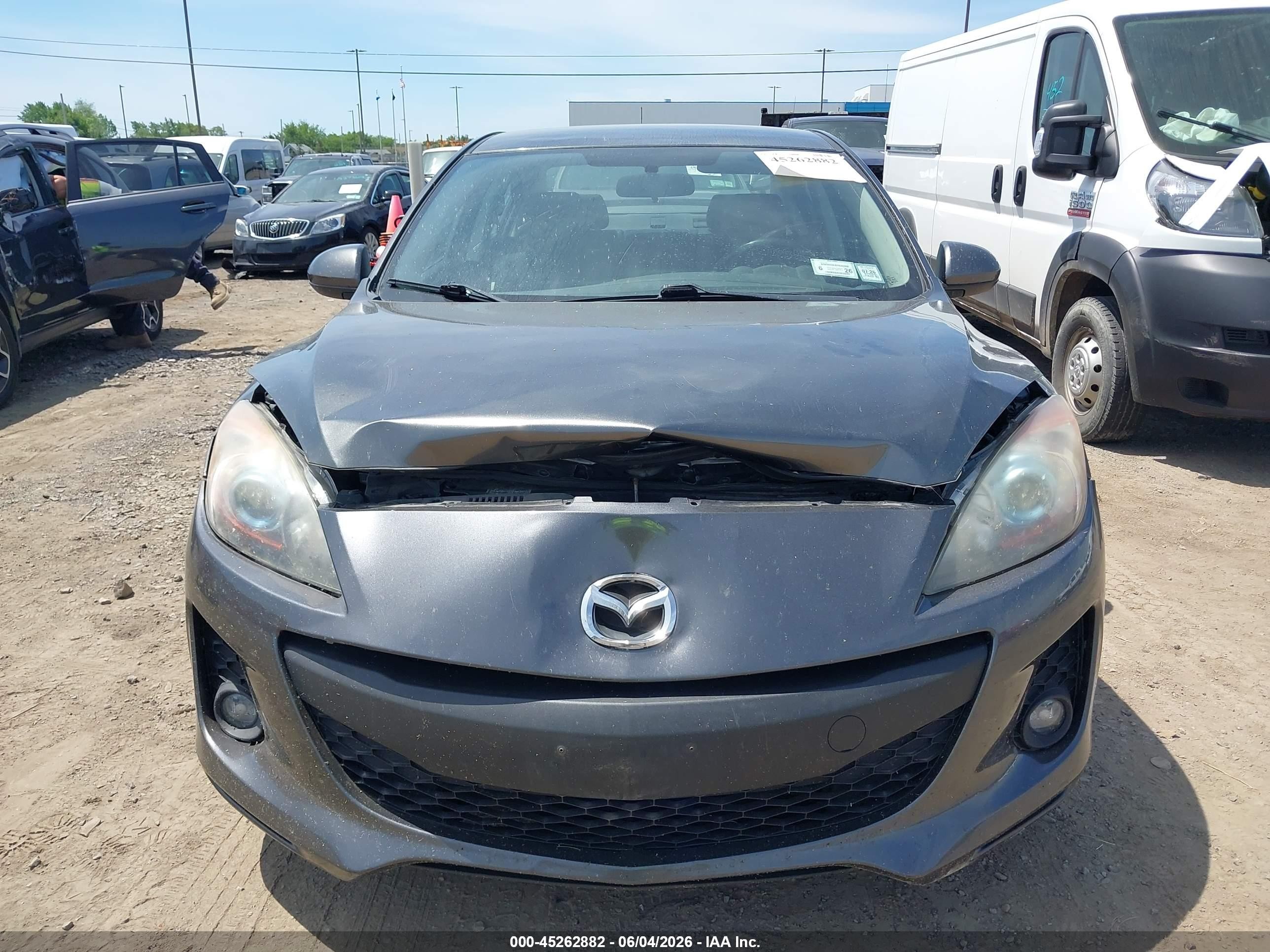 2012 Mazda Mazda3 I Touring Gray vin: JM1BL1V81C1648952