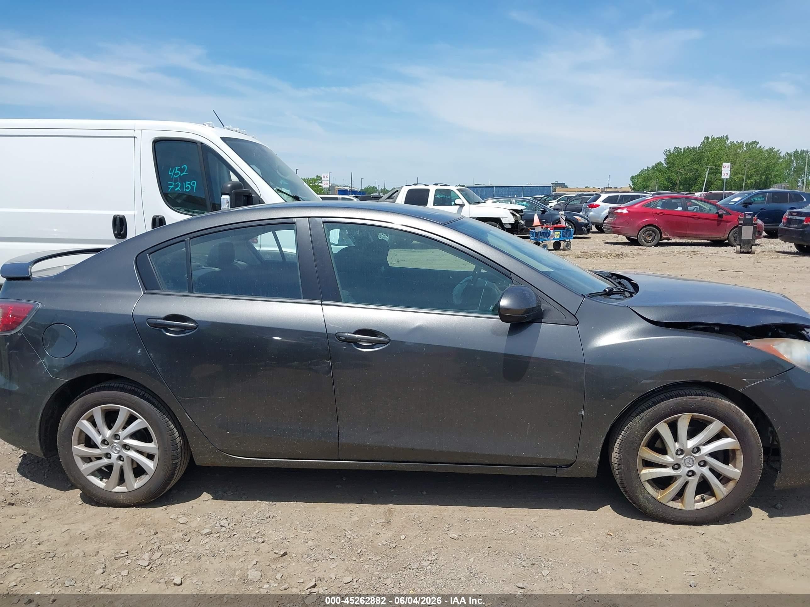 2012 Mazda Mazda3 I Touring Gray vin: JM1BL1V81C1648952