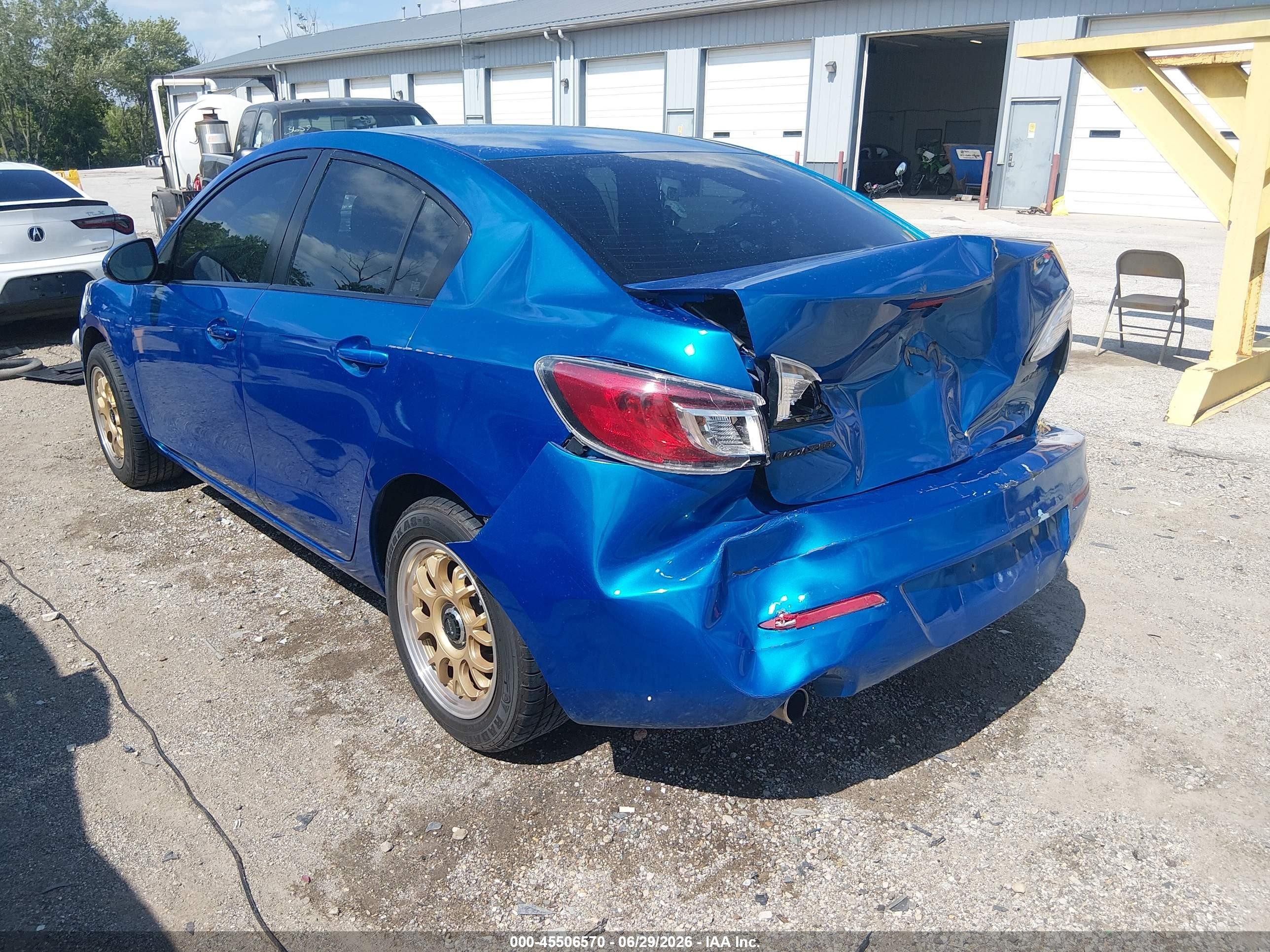 2012 Mazda Mazda3 I Touring Синий vin: JM1BL1V81C1689050