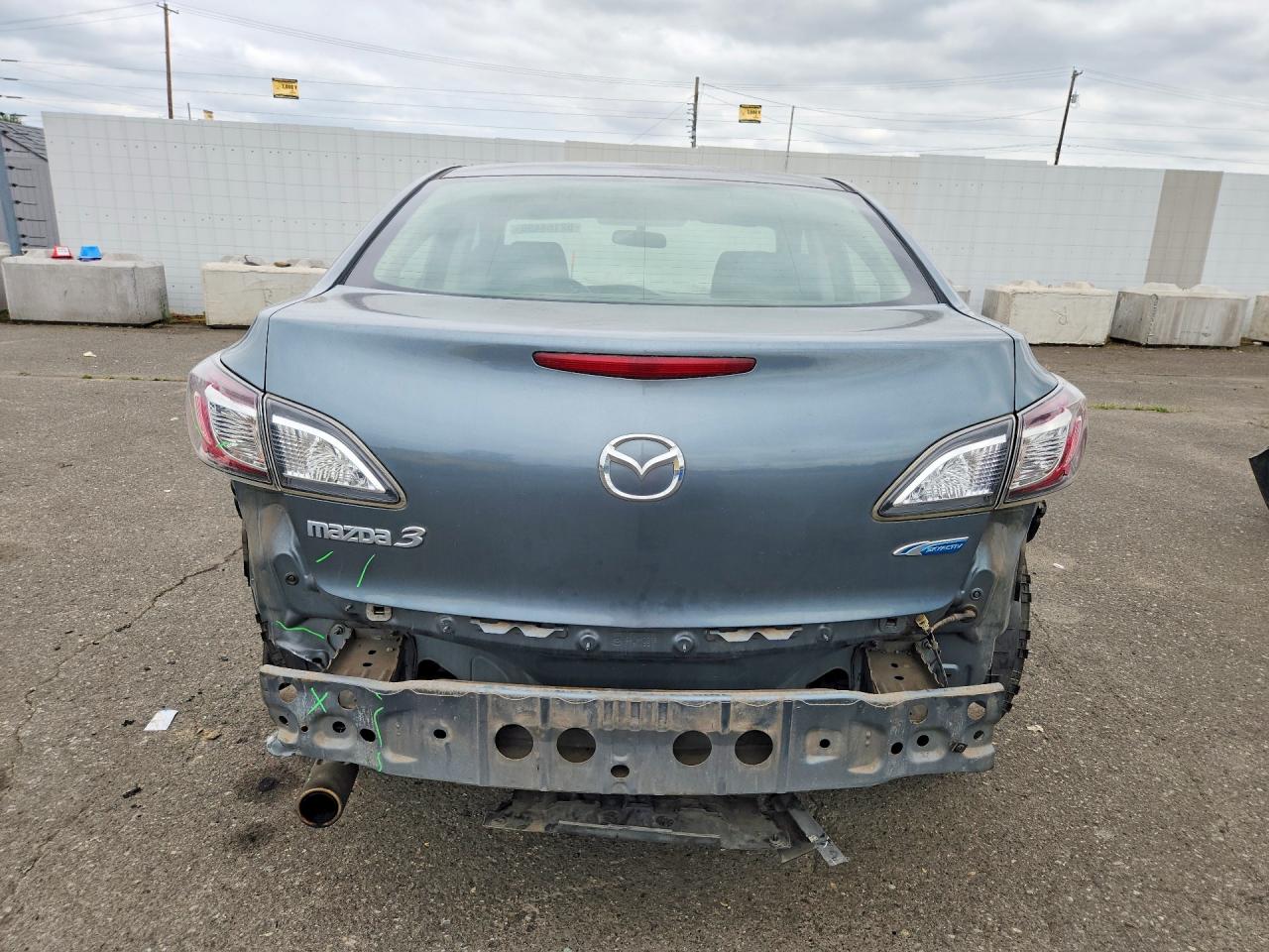 2012 Mazda 3 I Бирюзовый vin: JM1BL1V81C1693678