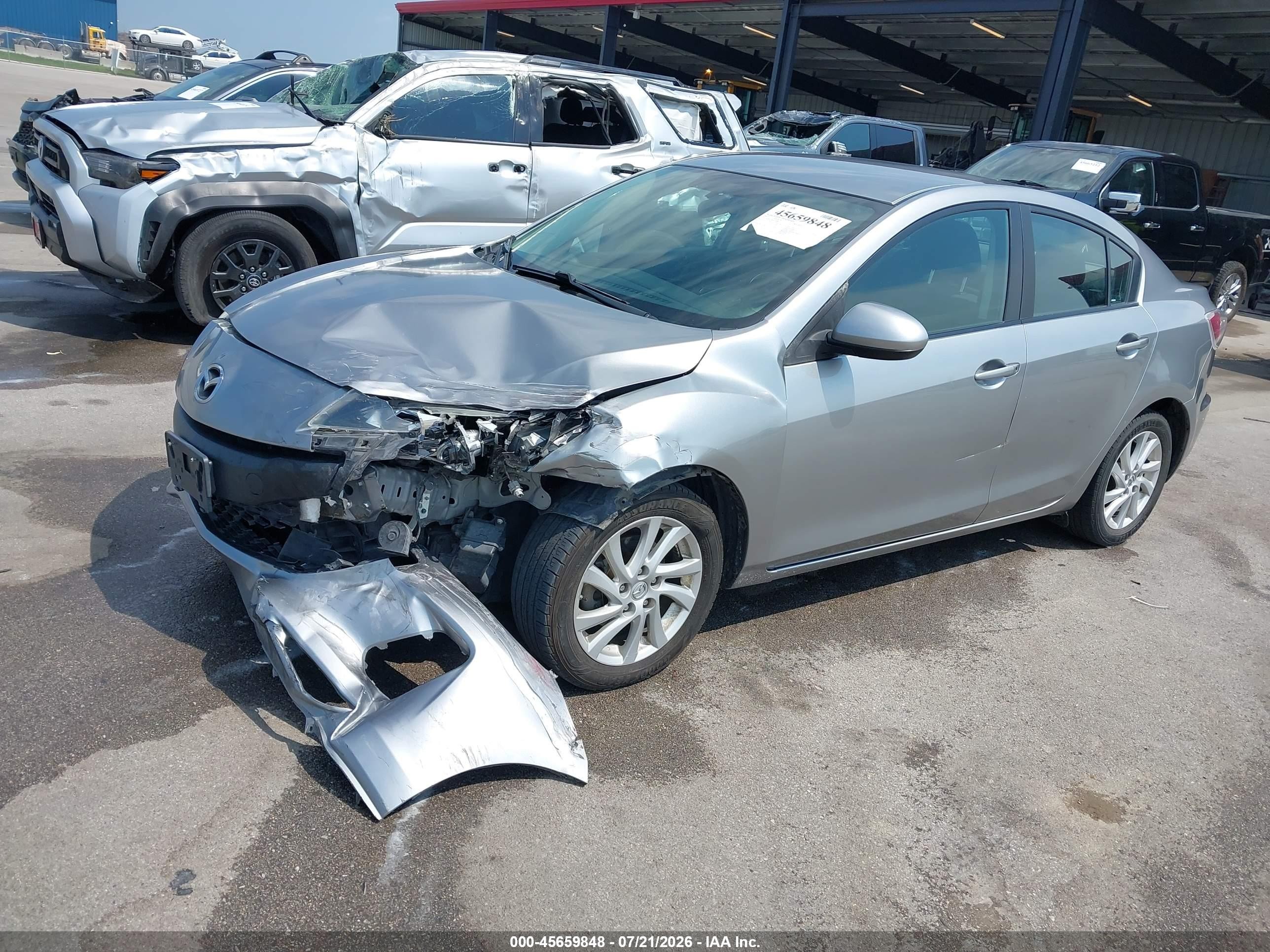 2012 Mazda Mazda3 I Touring Silver vin: JM1BL1V82C1609285