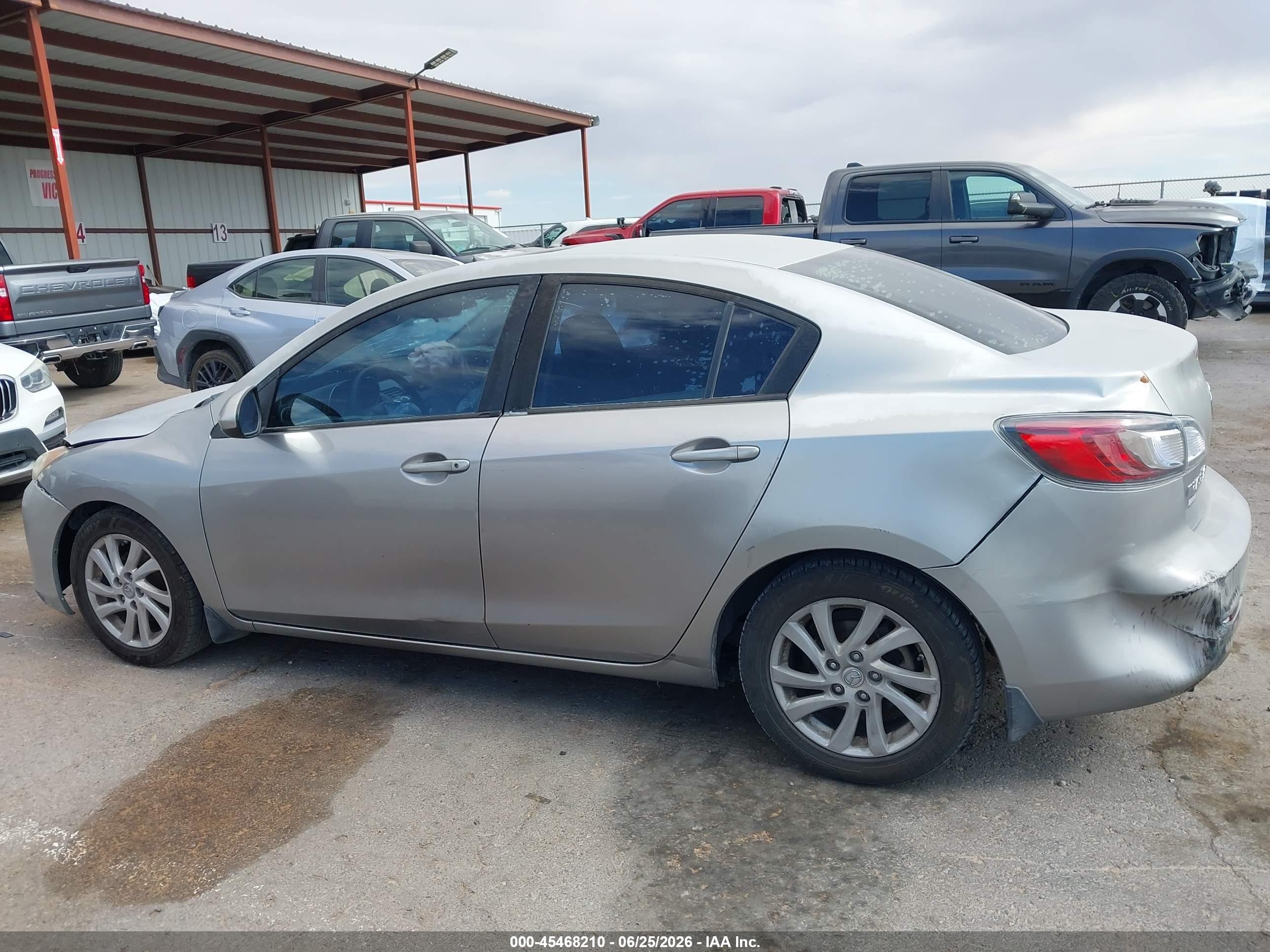 2012 Mazda Mazda3 I Touring Silver vin: JM1BL1V83C1594859