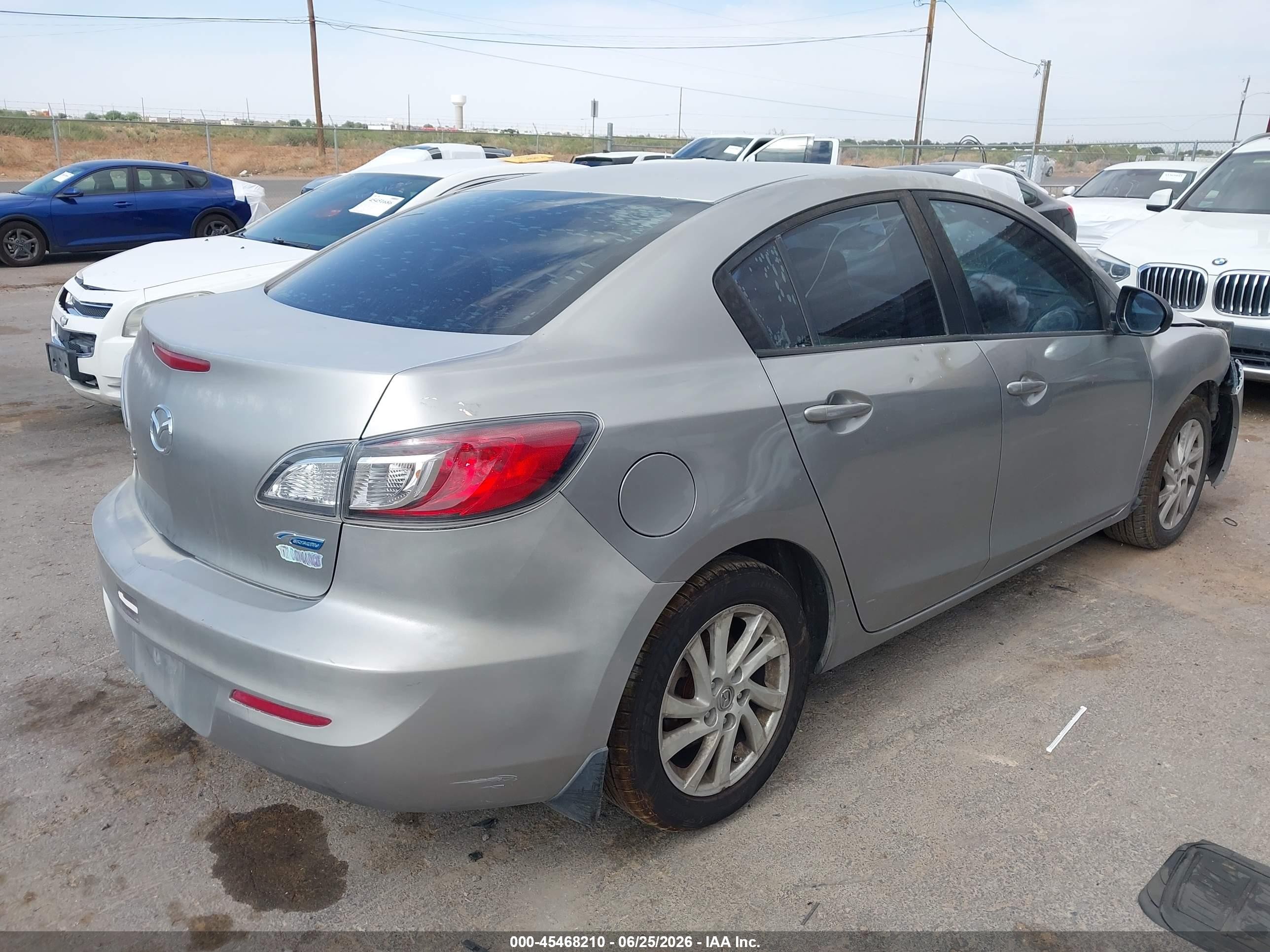 2012 Mazda Mazda3 I Touring Silver vin: JM1BL1V83C1594859