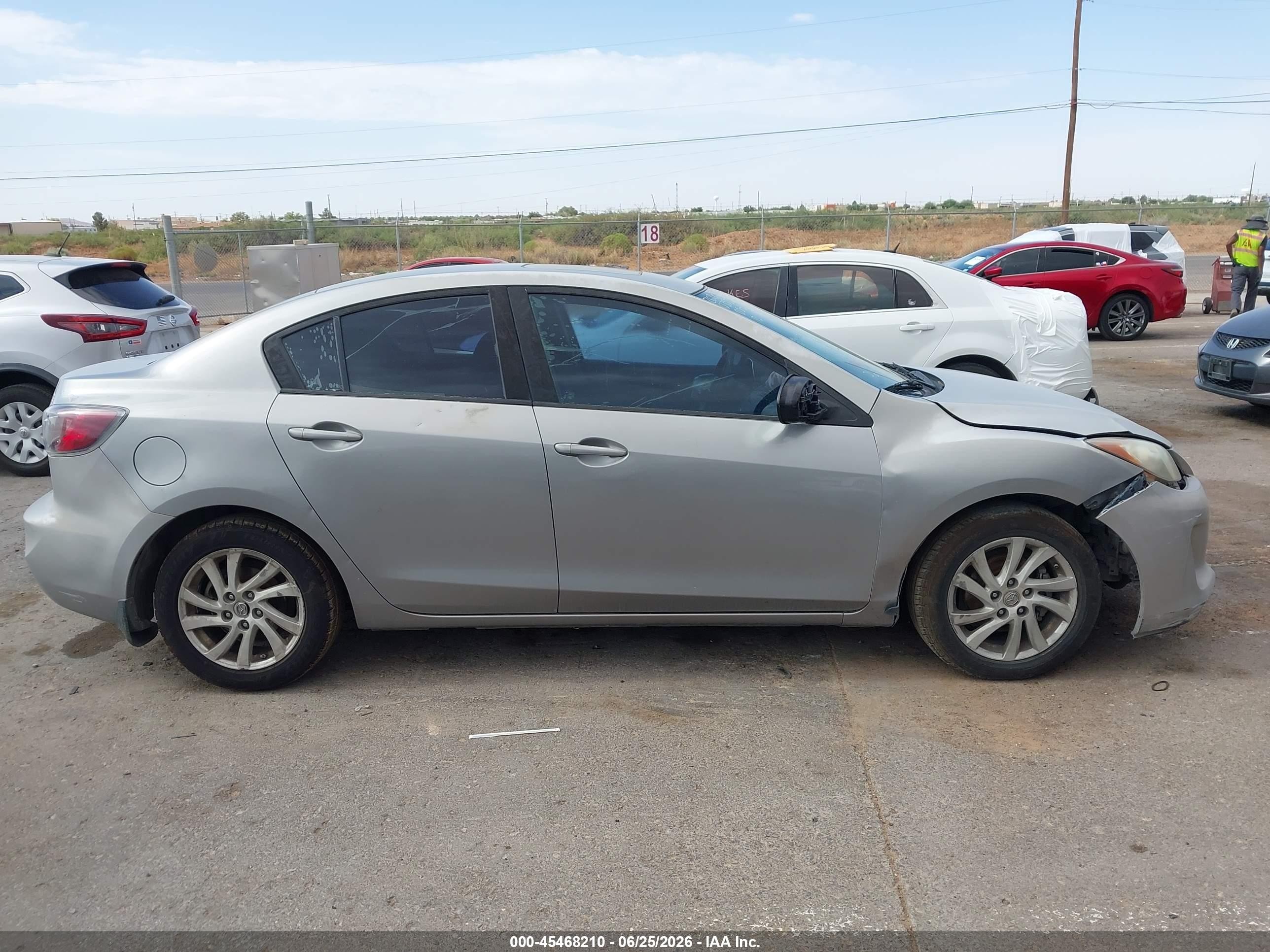 2012 Mazda Mazda3 I Touring Silver vin: JM1BL1V83C1594859
