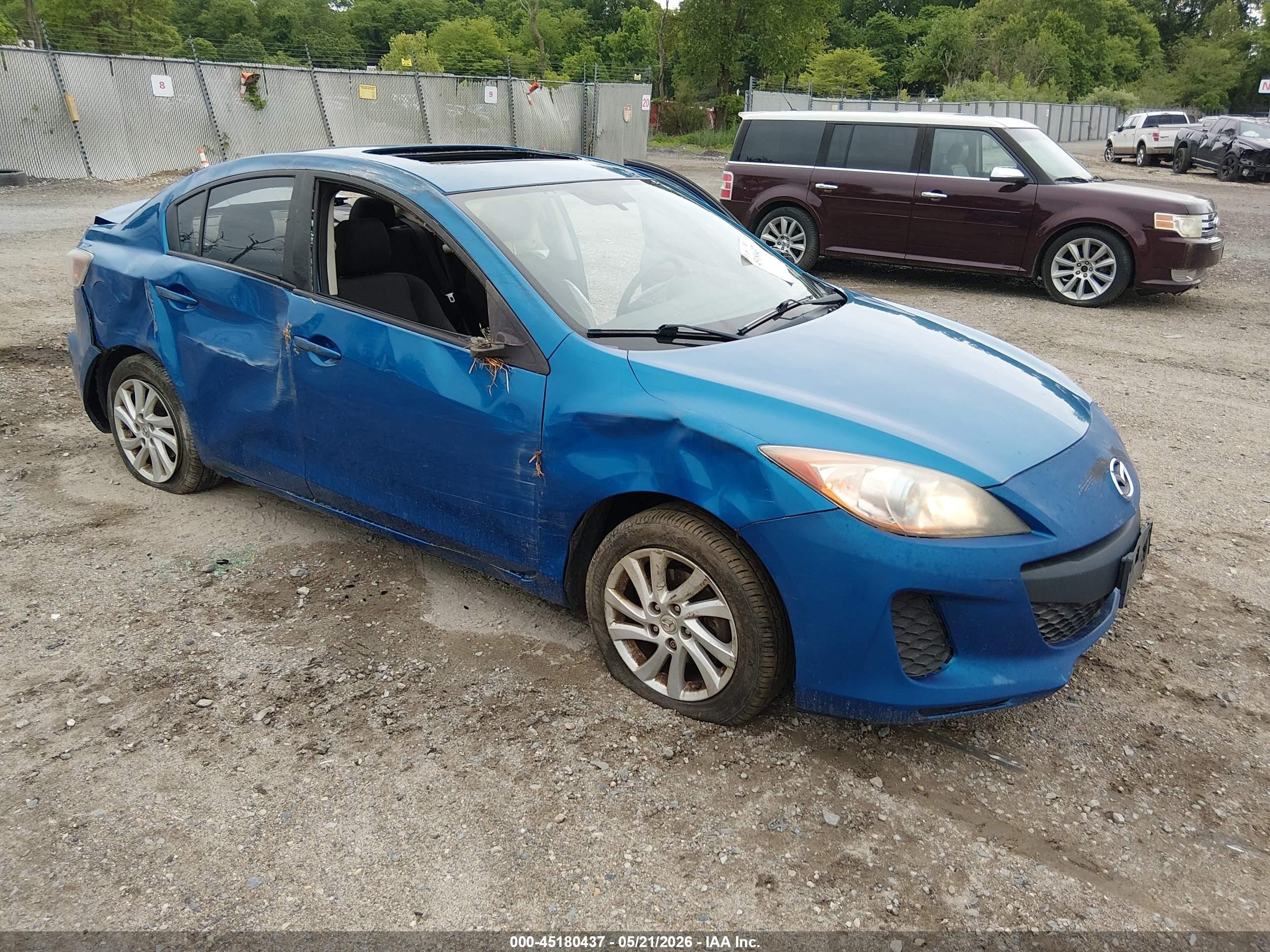 2012 Mazda Mazda3 I Touring Blue vin: JM1BL1V83C1654588
