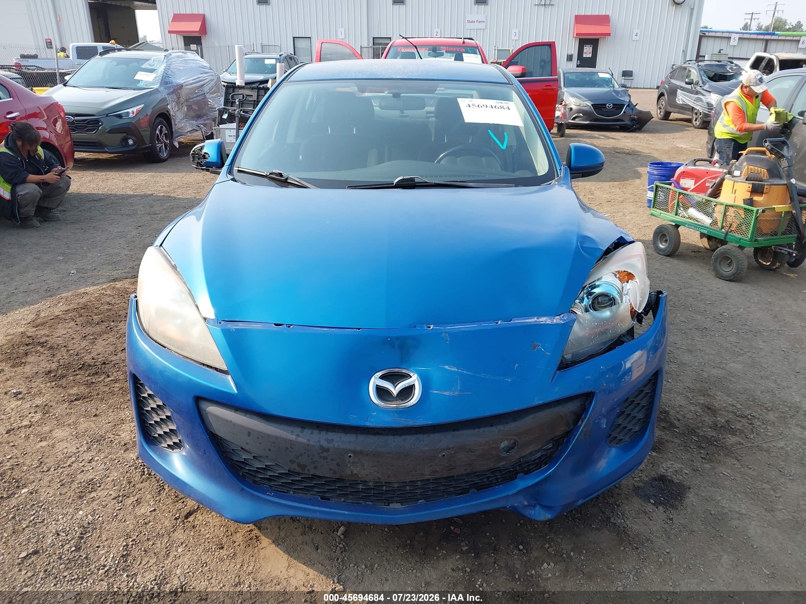 2012 Mazda Mazda3 I Touring Blue vin: JM1BL1V84C1677300