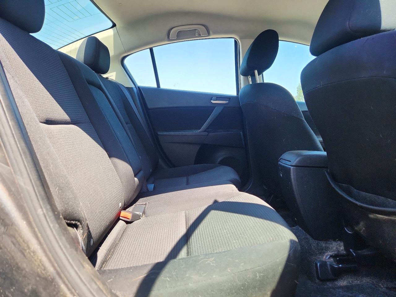 2012 Mazda 3 I Gray vin: JM1BL1V85C1545646