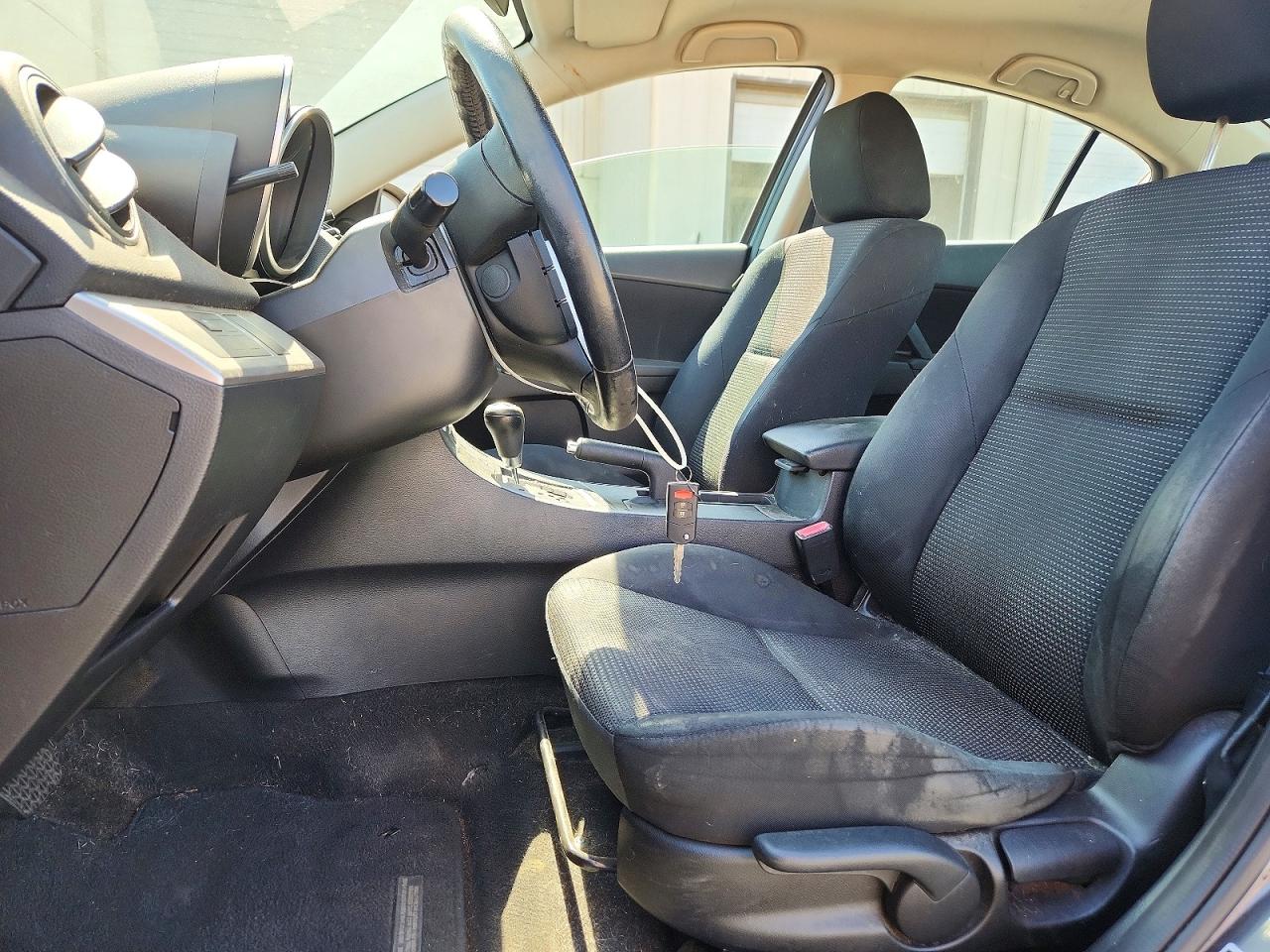 2012 Mazda 3 I Gray vin: JM1BL1V85C1545646