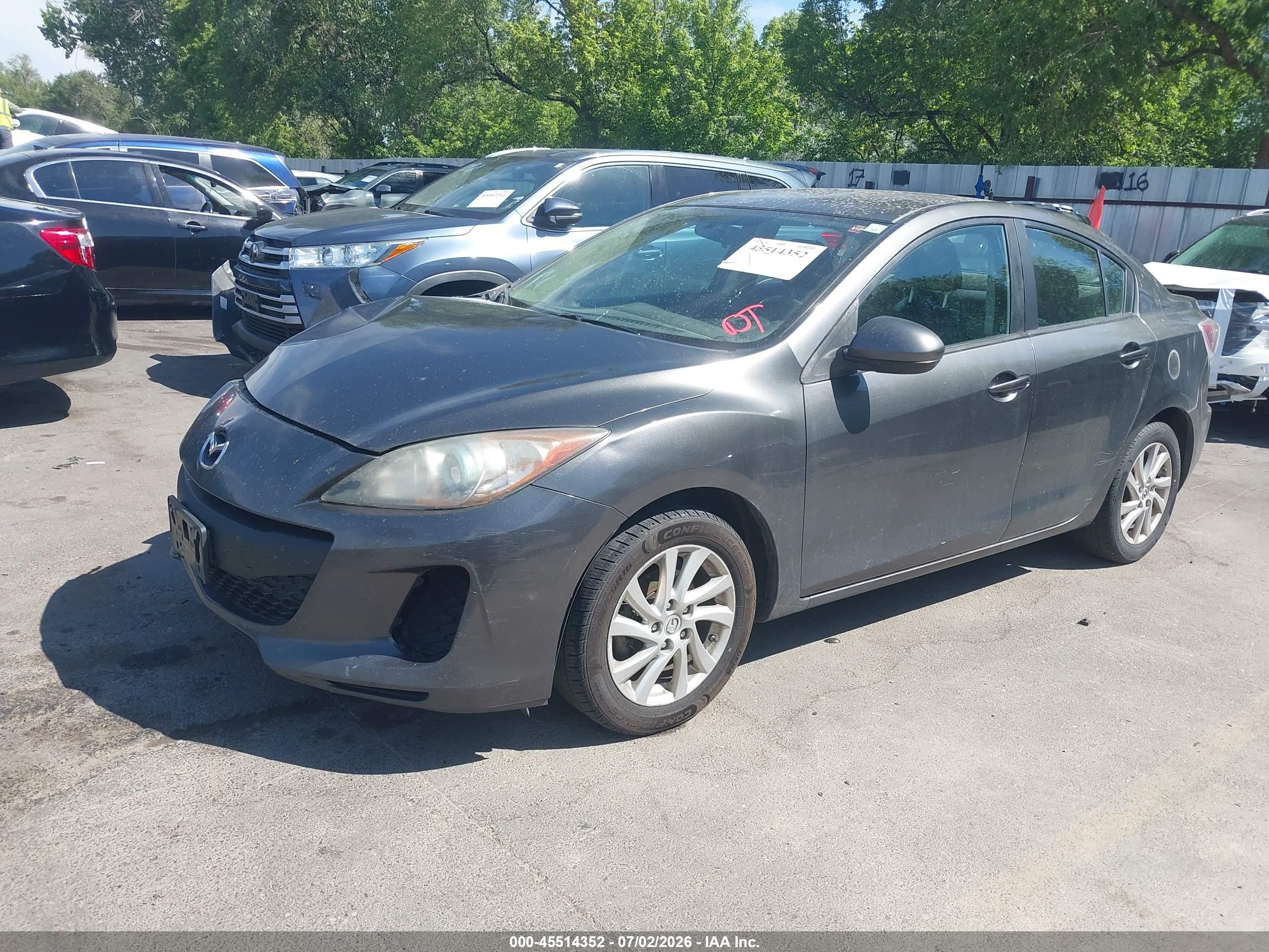 2012 Mazda Mazda3 I Touring Gray vin: JM1BL1V85C1575665